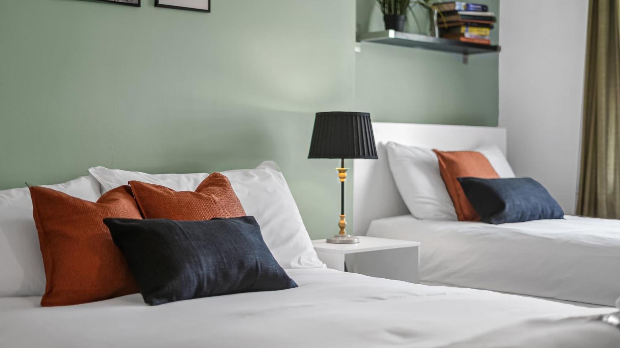 Homestay Bloomsbury Homes *