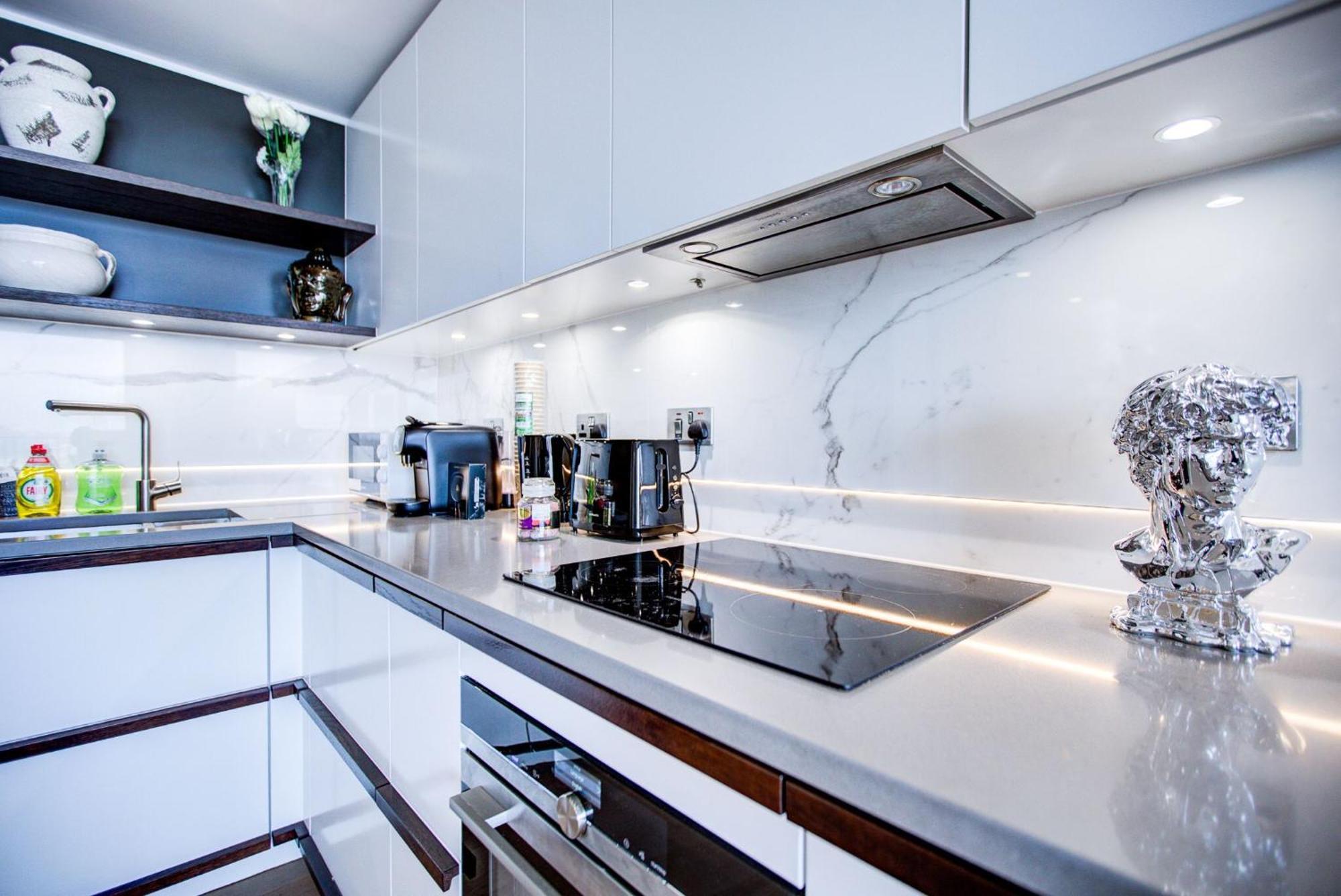 Oxford Street Luxurious Apartment London
