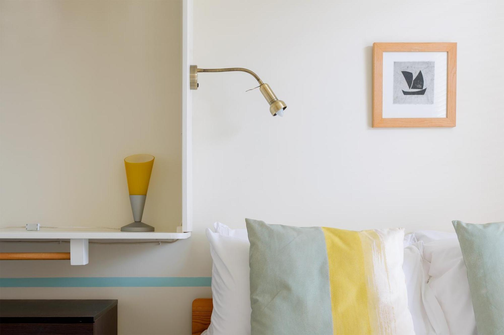 Cosy By Tower Bridge - St Katharine Dock Apartment London