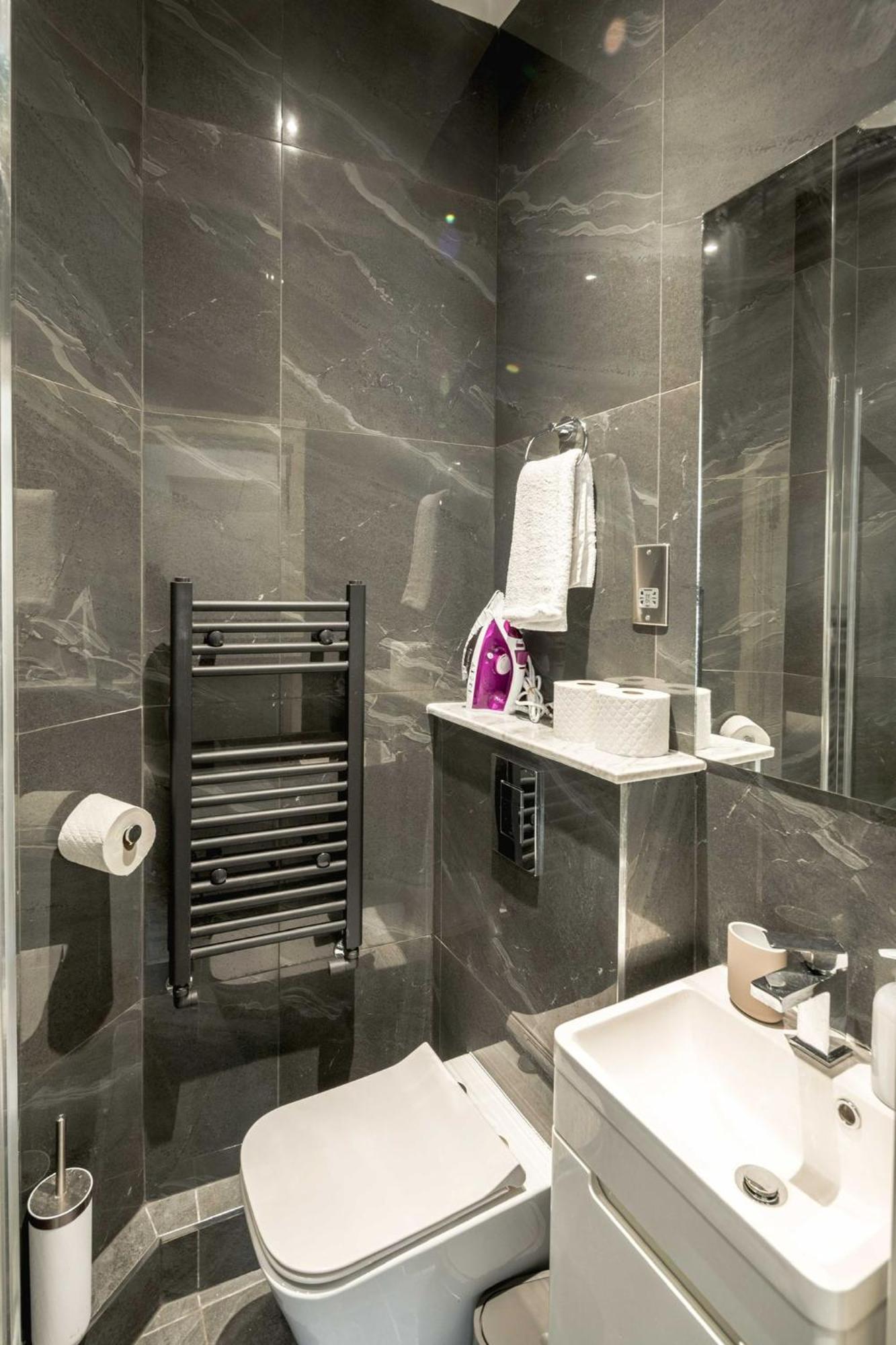 Apartment Charming 2 Bedroom, Kensington, Chelsea, Harrods *