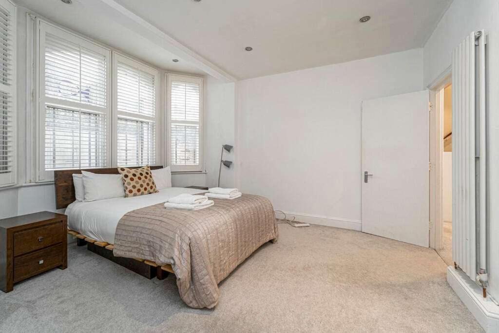 Stunning Flat With Amazing Garden Apartment *