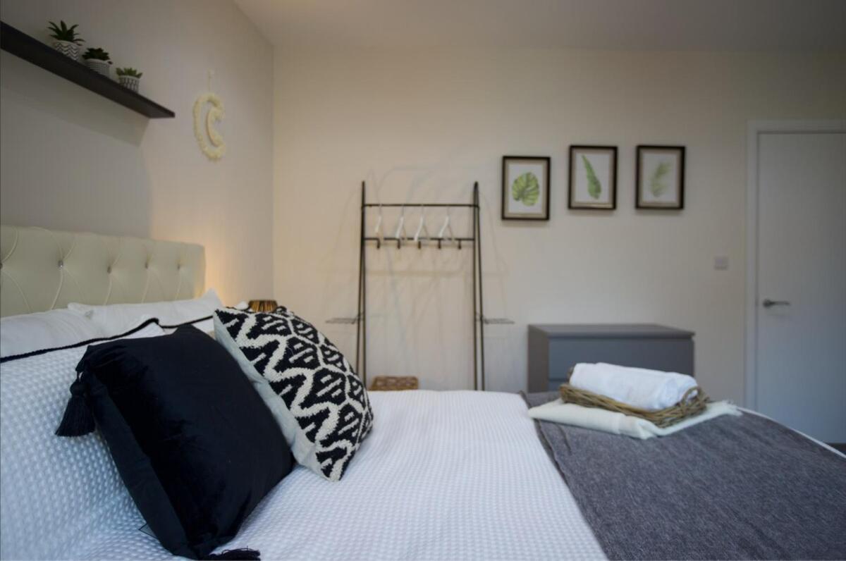 In Aldgate East 5 Apartment