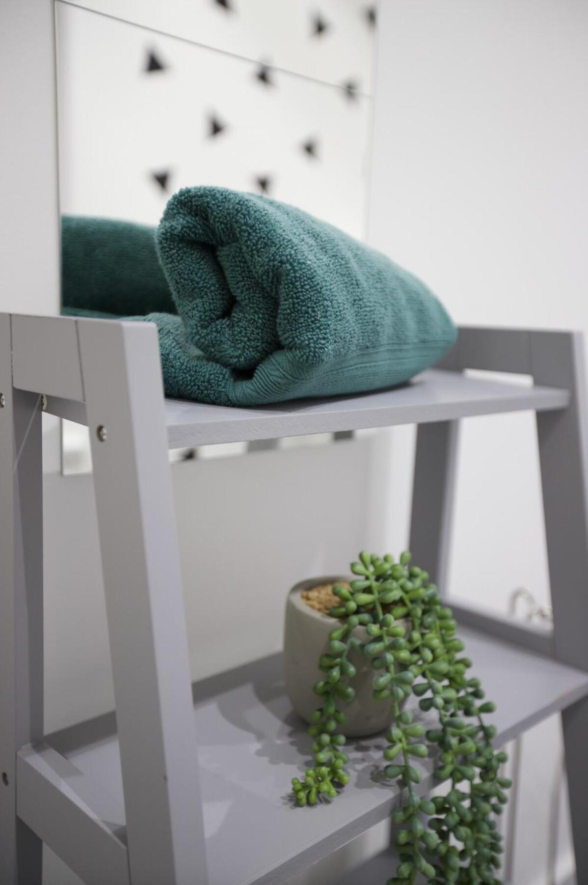 Apartment In Aldgate East 5