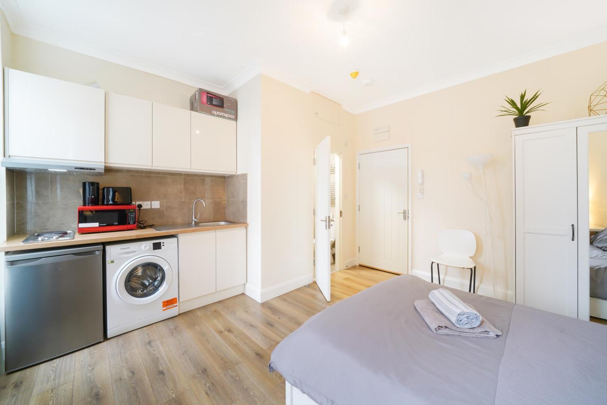 In W1 Zone 1 * London