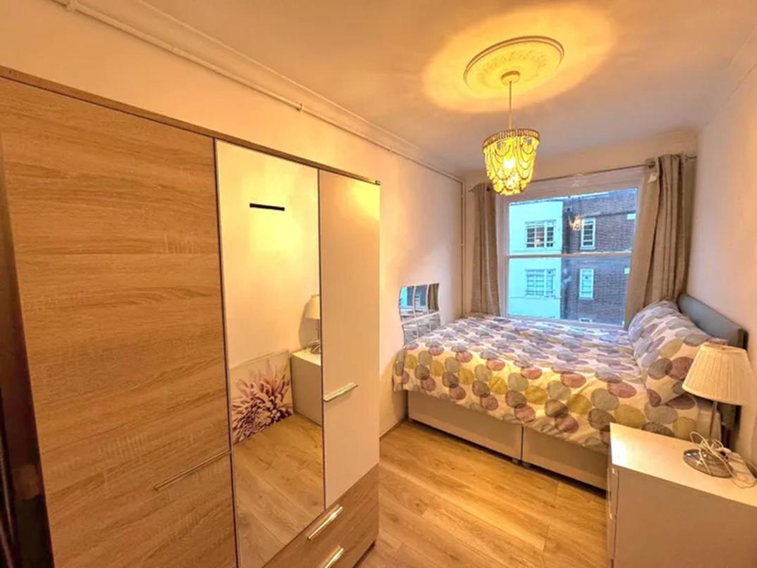 Entire 2-bedroom Flat Close To Hyde Park, Paddington Station, Bayswater And Queensway Station Apartment