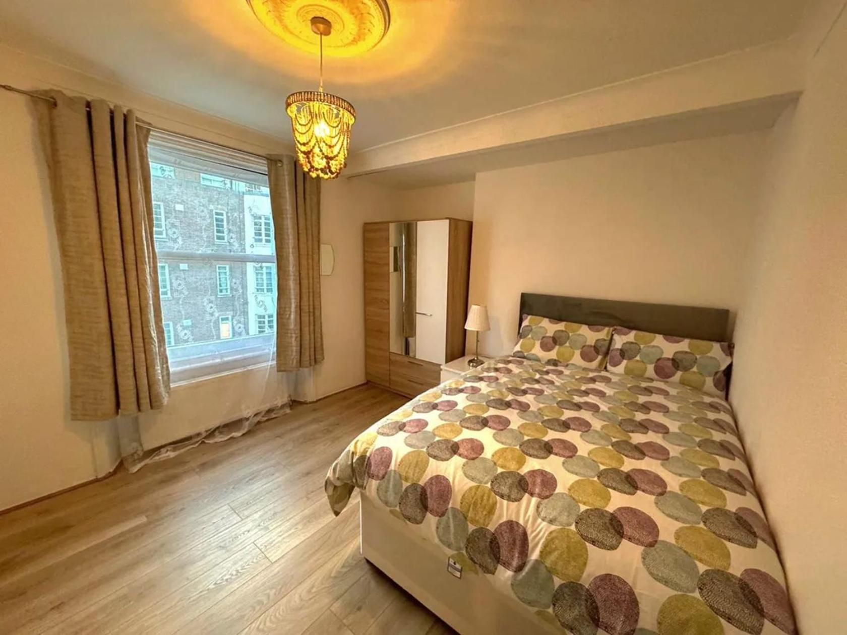 Apartment Entire 2-bedroom Flat Close To Hyde Park, Paddington Station, Bayswater And Queensway Station