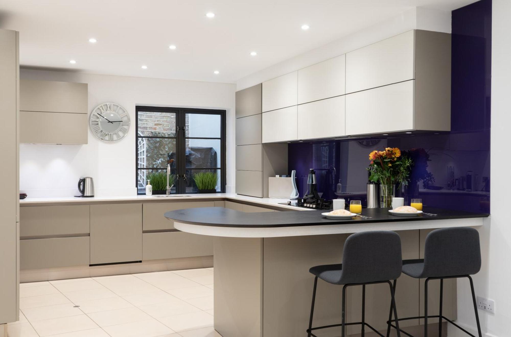 Superb 3 Bedroom Covent Garden House With 3 Ensuite Bathrooms Apartamento