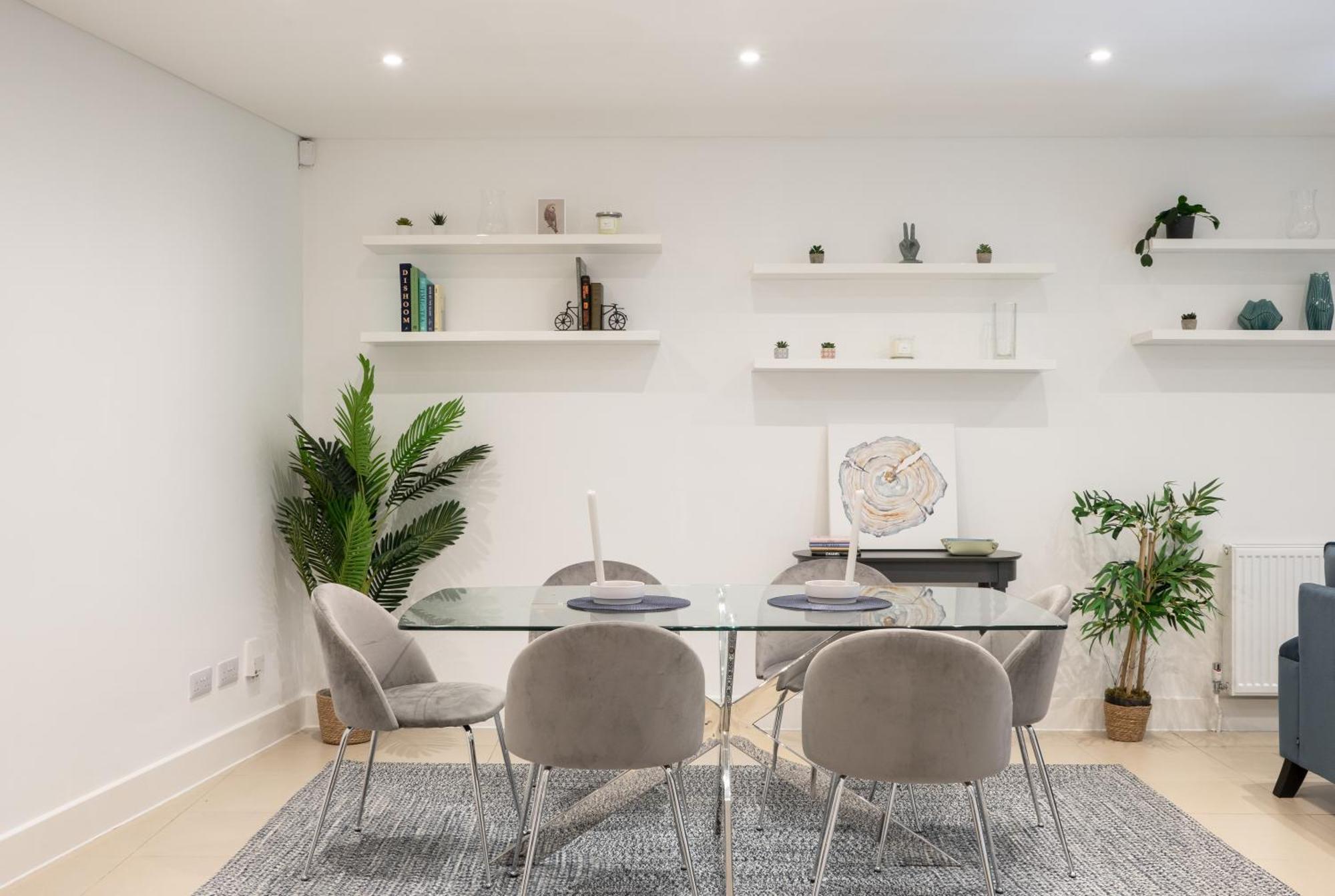 Superb 3 Bedroom Covent Garden House With 3 Ensuite Bathrooms Apartamento *