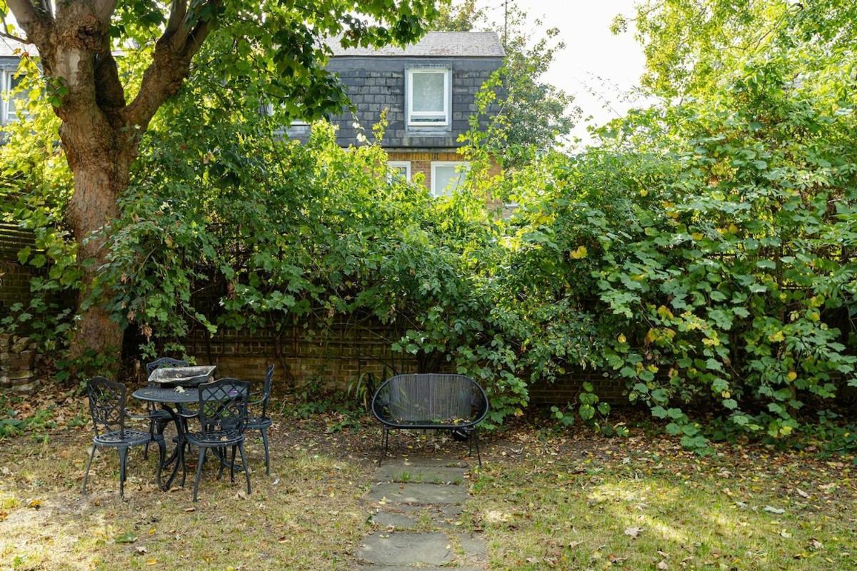 1 Bedroom Barnsbury Sanctuary *