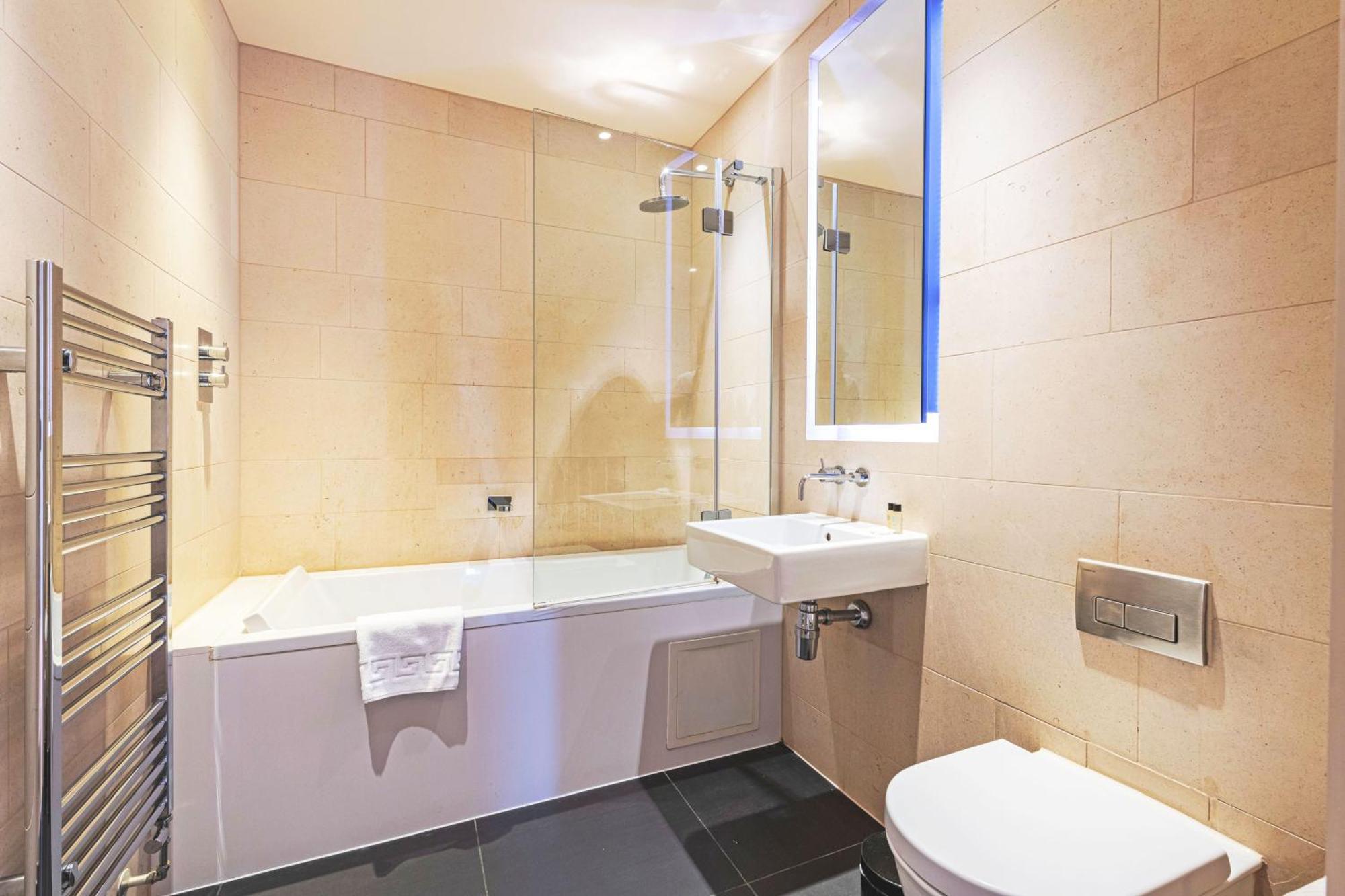 Waterloo - Modern & Spacious Near Waterloo Station Apartamento *