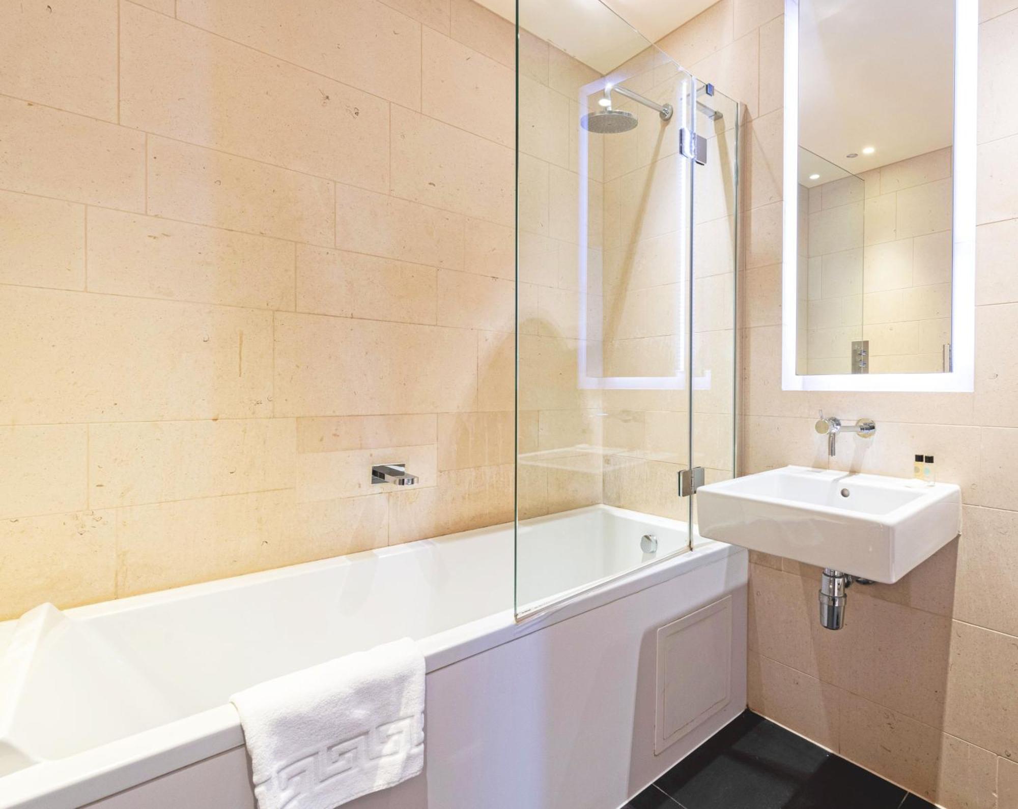 Waterloo - Modern & Spacious Near Waterloo Station Apartamento *