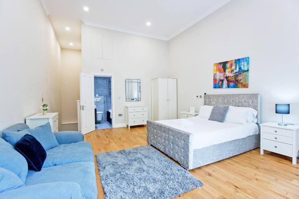Stylish 1-bedroom Duplex In Kensington Cromwell 1 *