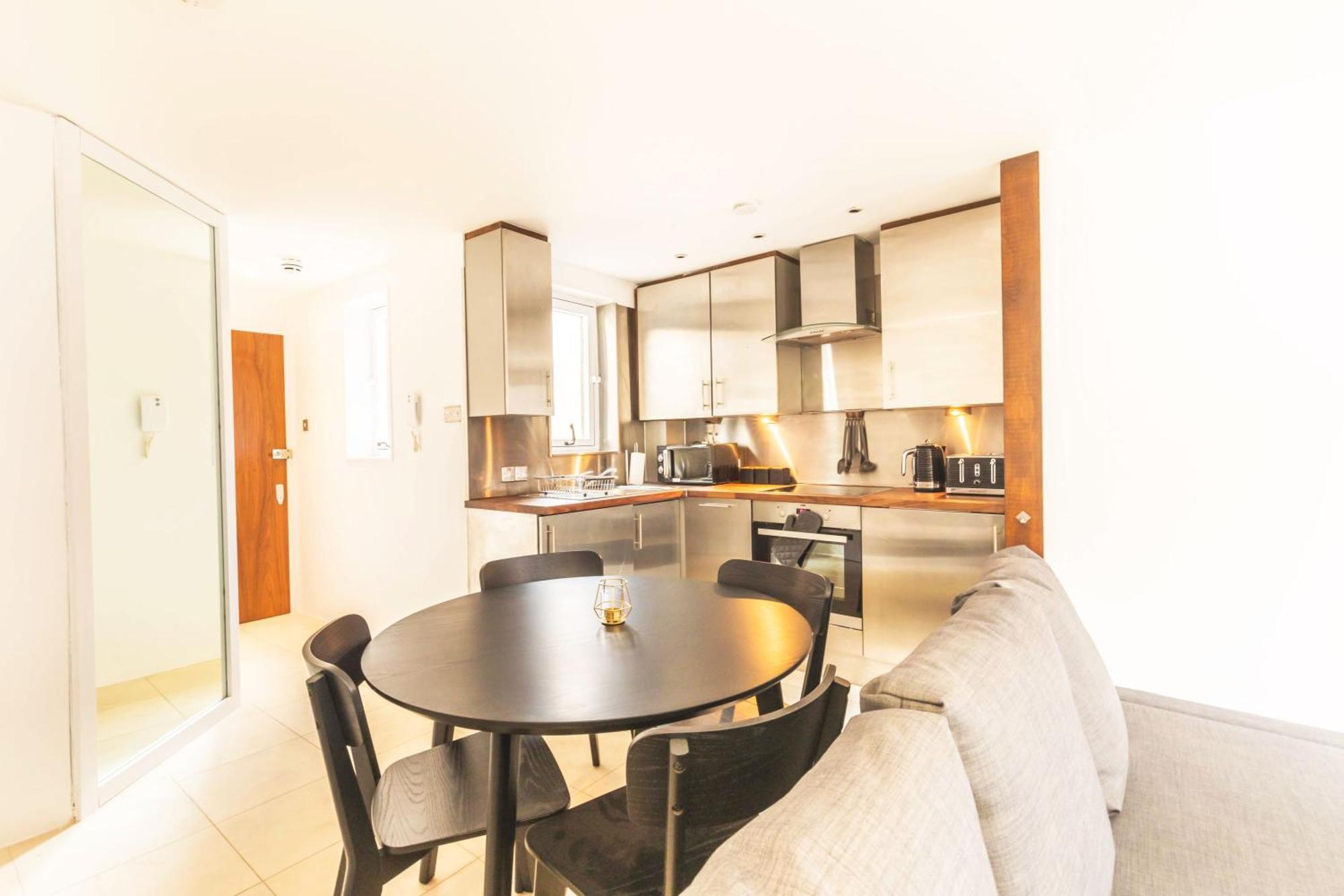 Soho Living - Elegant Near Carnaby Street And Oxford Street