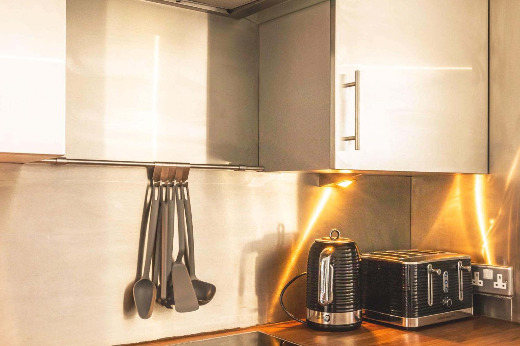 Soho Living - Elegant Near Carnaby Street And Oxford Street Apartment *