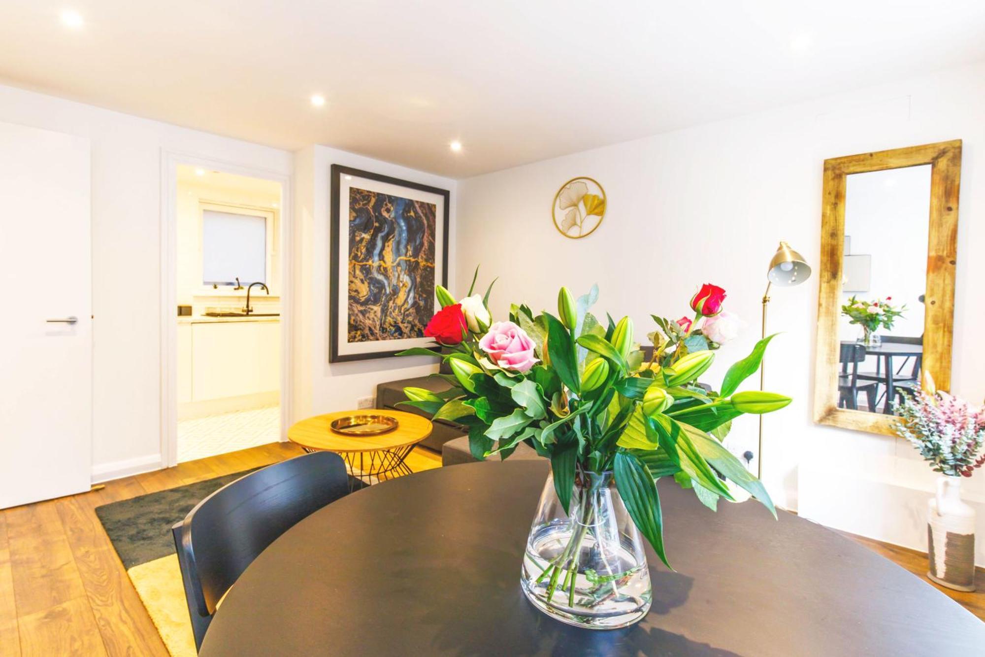 Soho Living - Elegant Near Carnaby Street And Oxford Street * London