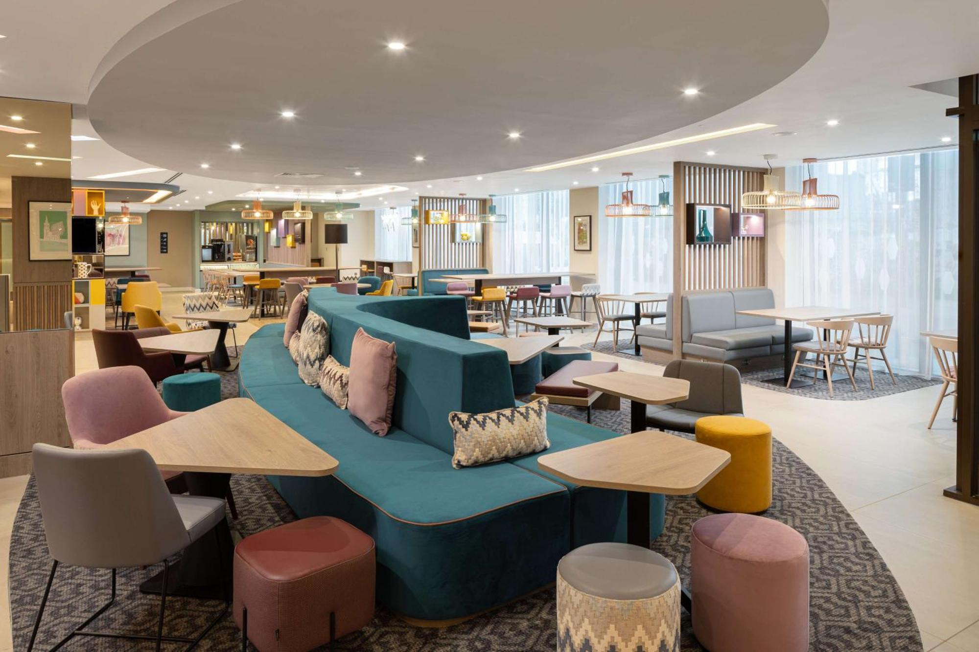 Hotel Hampton By Hilton Londres