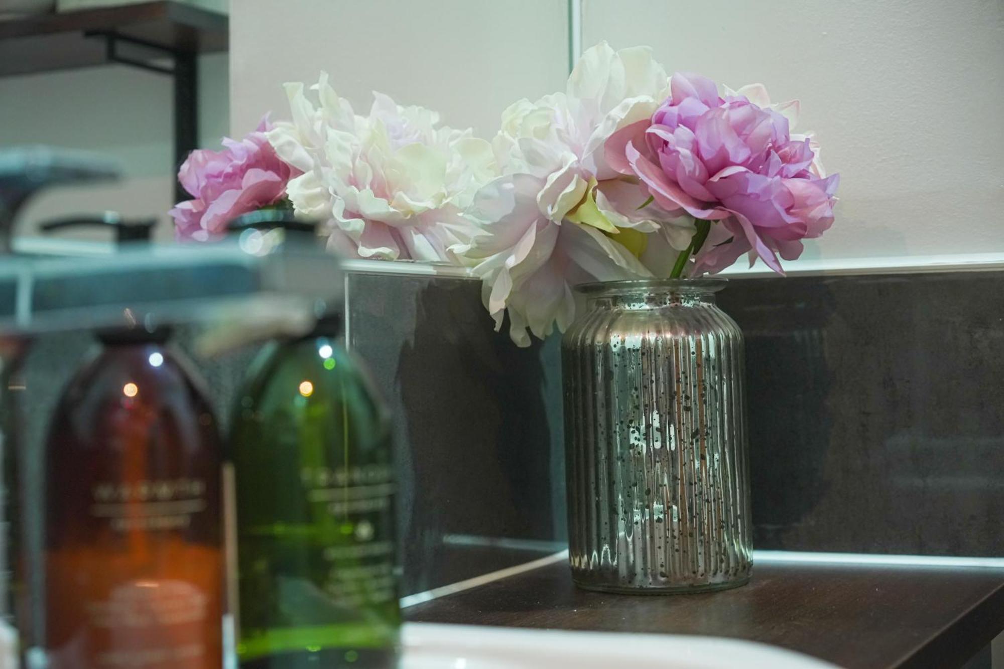 Stylish Brixton 2 Bed- 2 Bath By Pop And Brixton Village Apartment