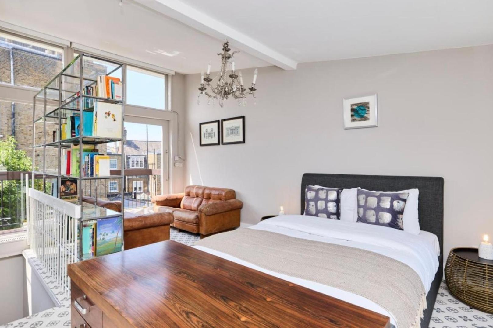 The Chelsea Retreat - Outstanding 5bdr House With Garden *