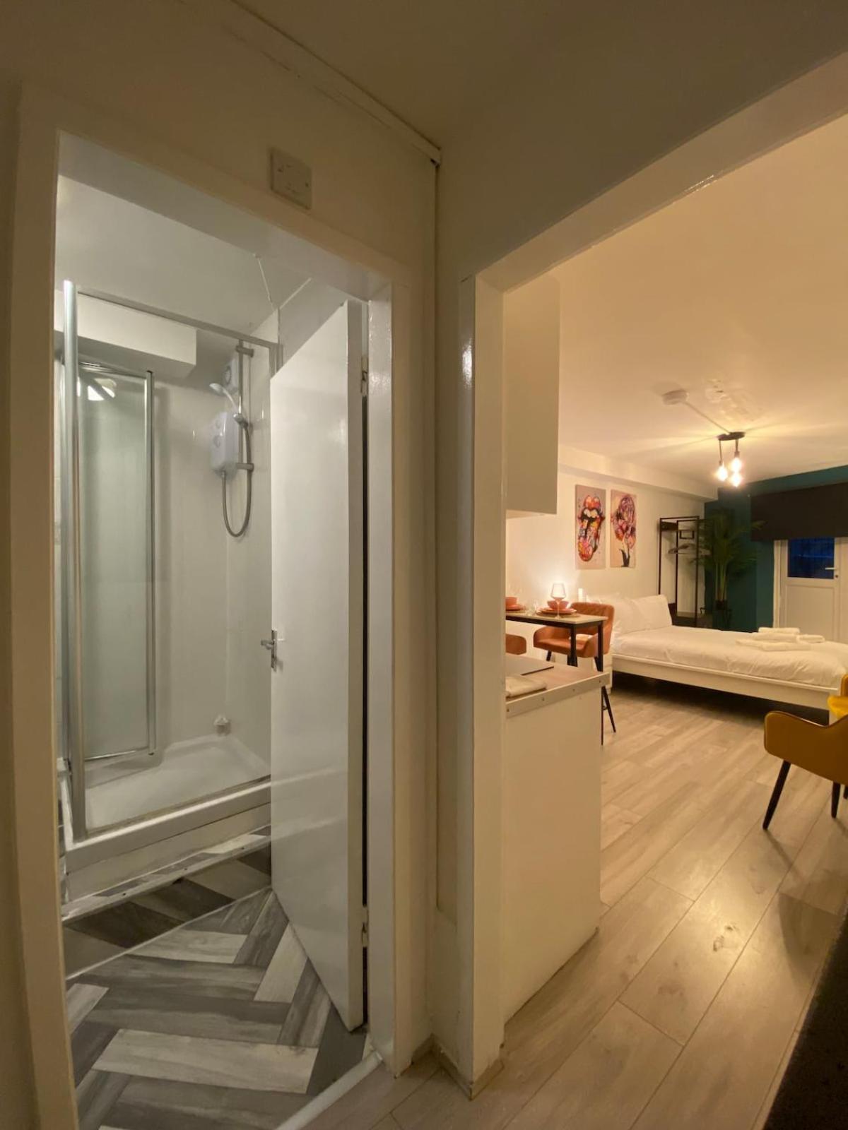 Apartment Serviced *