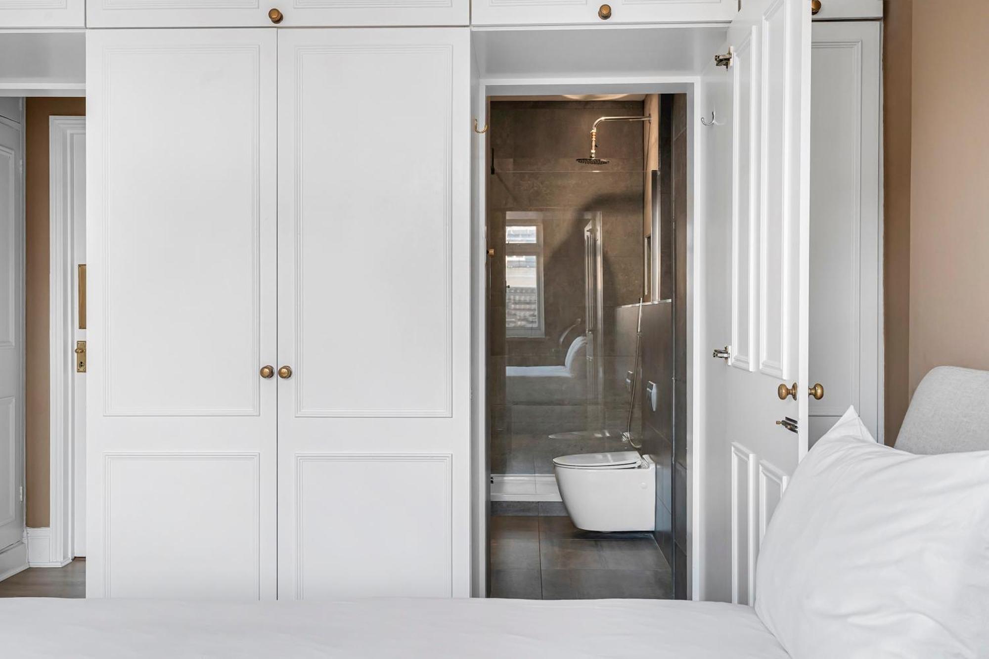 Pass The Keys Large And Elegant Marylebone London