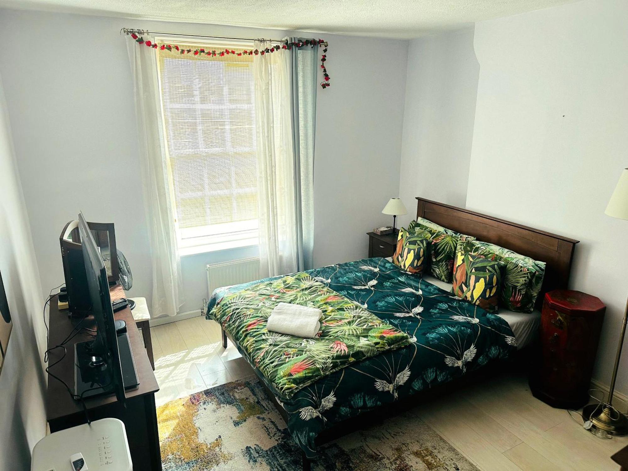 Lovely Quiet Spacious Around Little Venice Desirable Location Very By Ricky & Giustina *