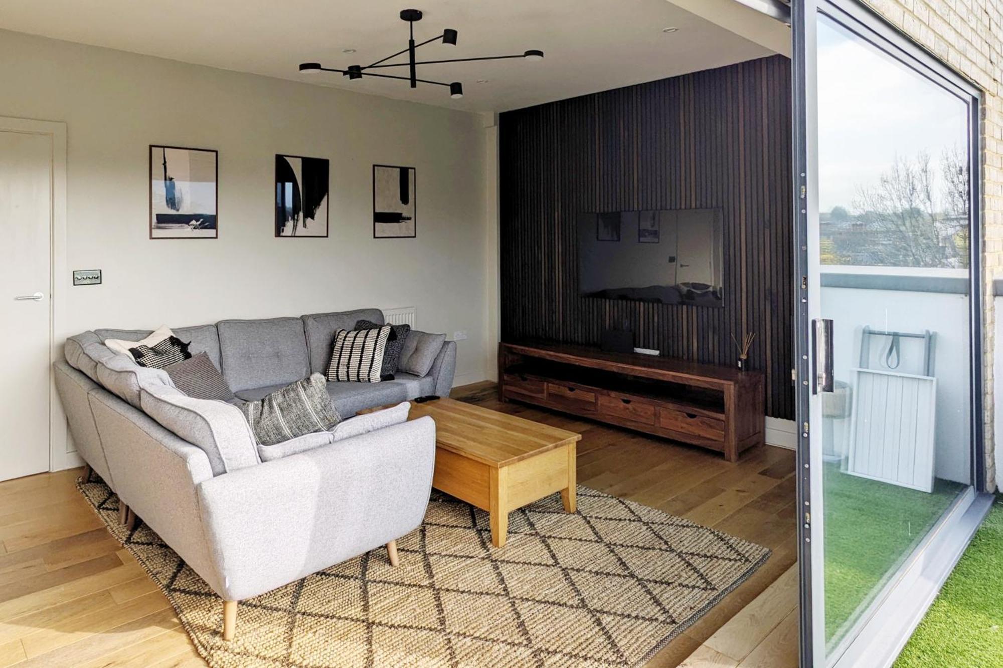 Clapham Park 1 Apartment London