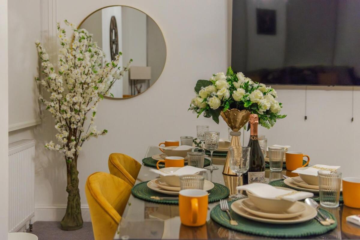 Luxurious 1 Bedroom On Iconic Harley Street 1hs Apartment London