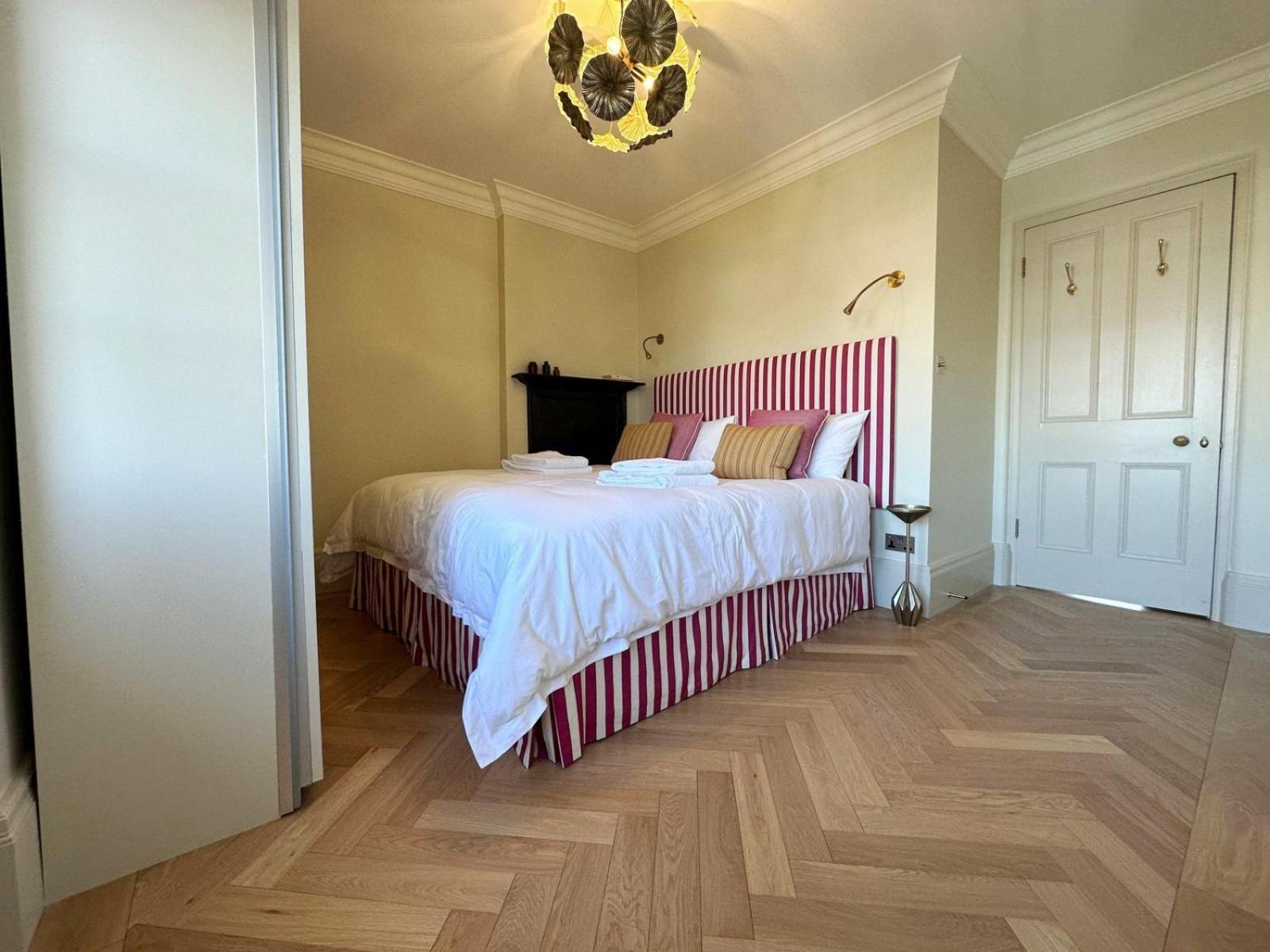 Melody Apartment