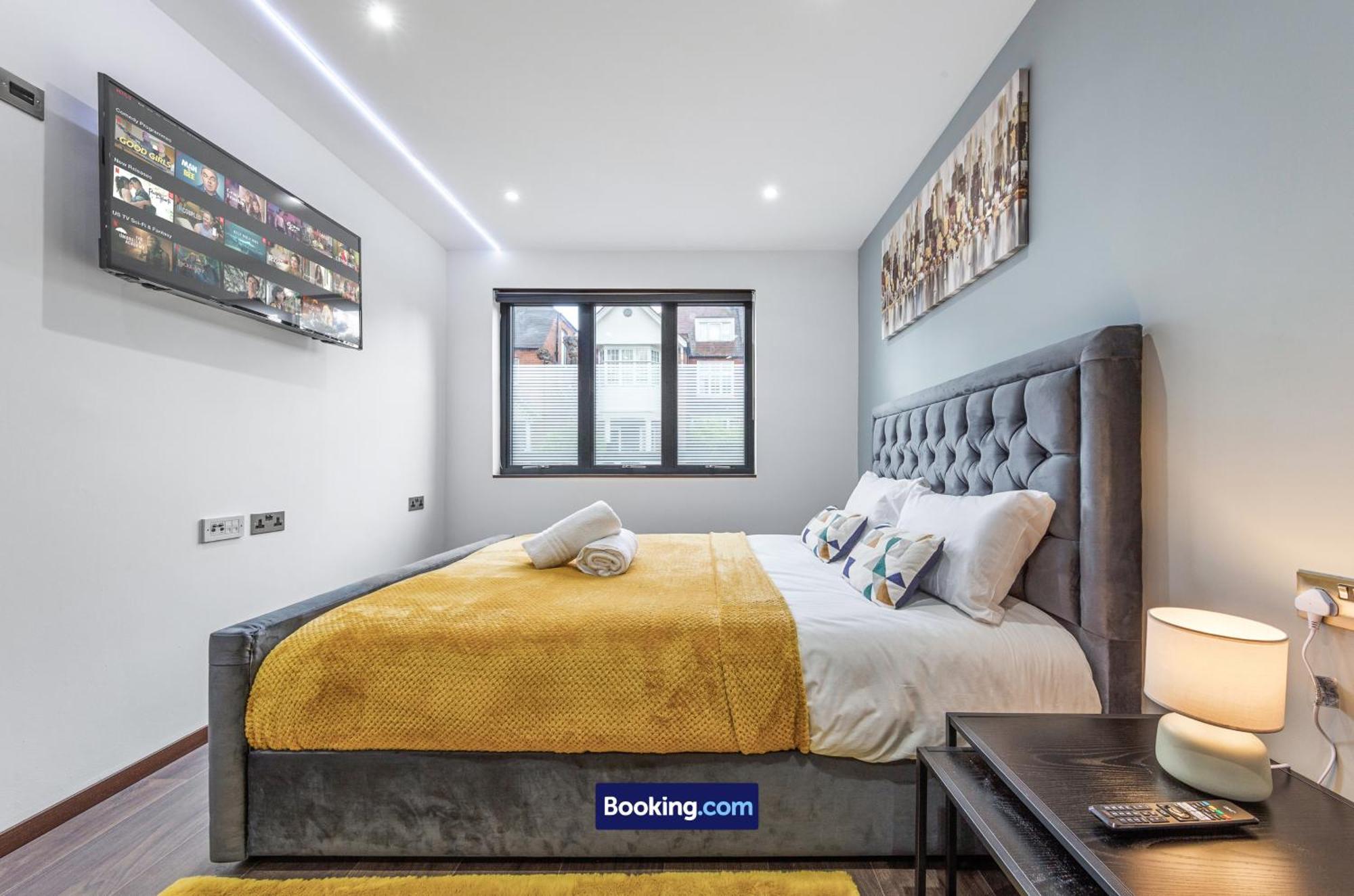 Apartment Stylish By Smart Short Lets & Serviced Woodstock With Free Wifi