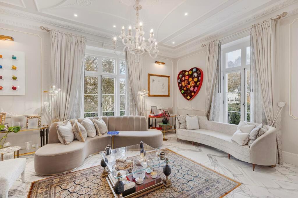 Holiday home Townhouse Mansion By Buckingham Palace London