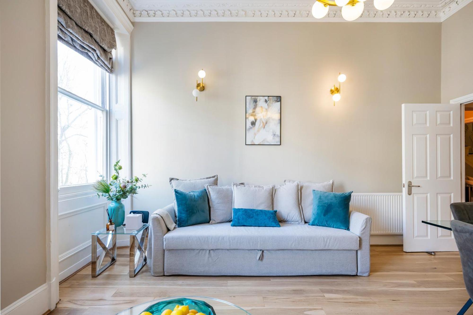 Hyde Park Apartment *