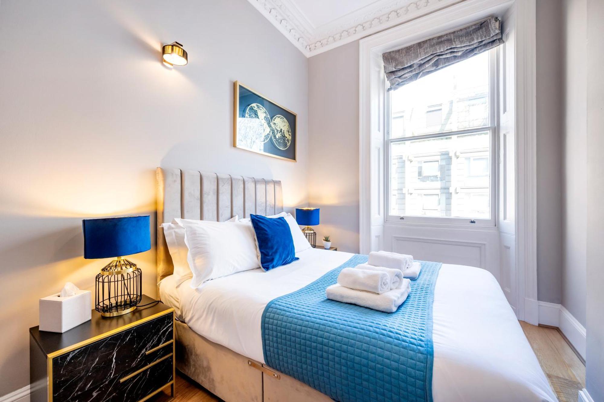 Hyde Park Apartment