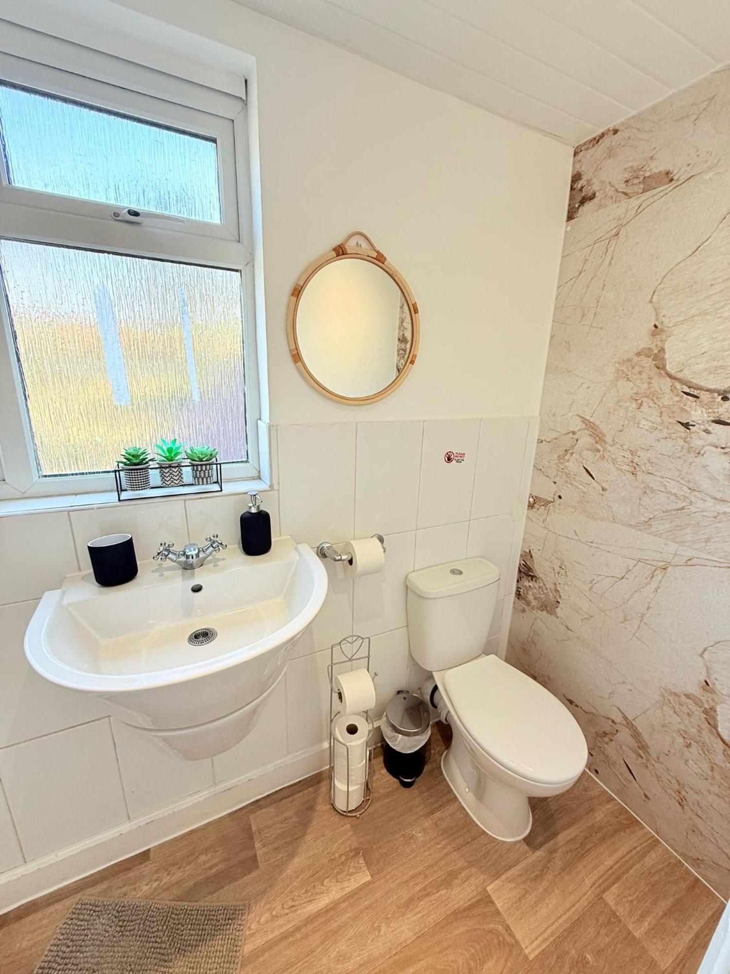 Wembley Homestay London