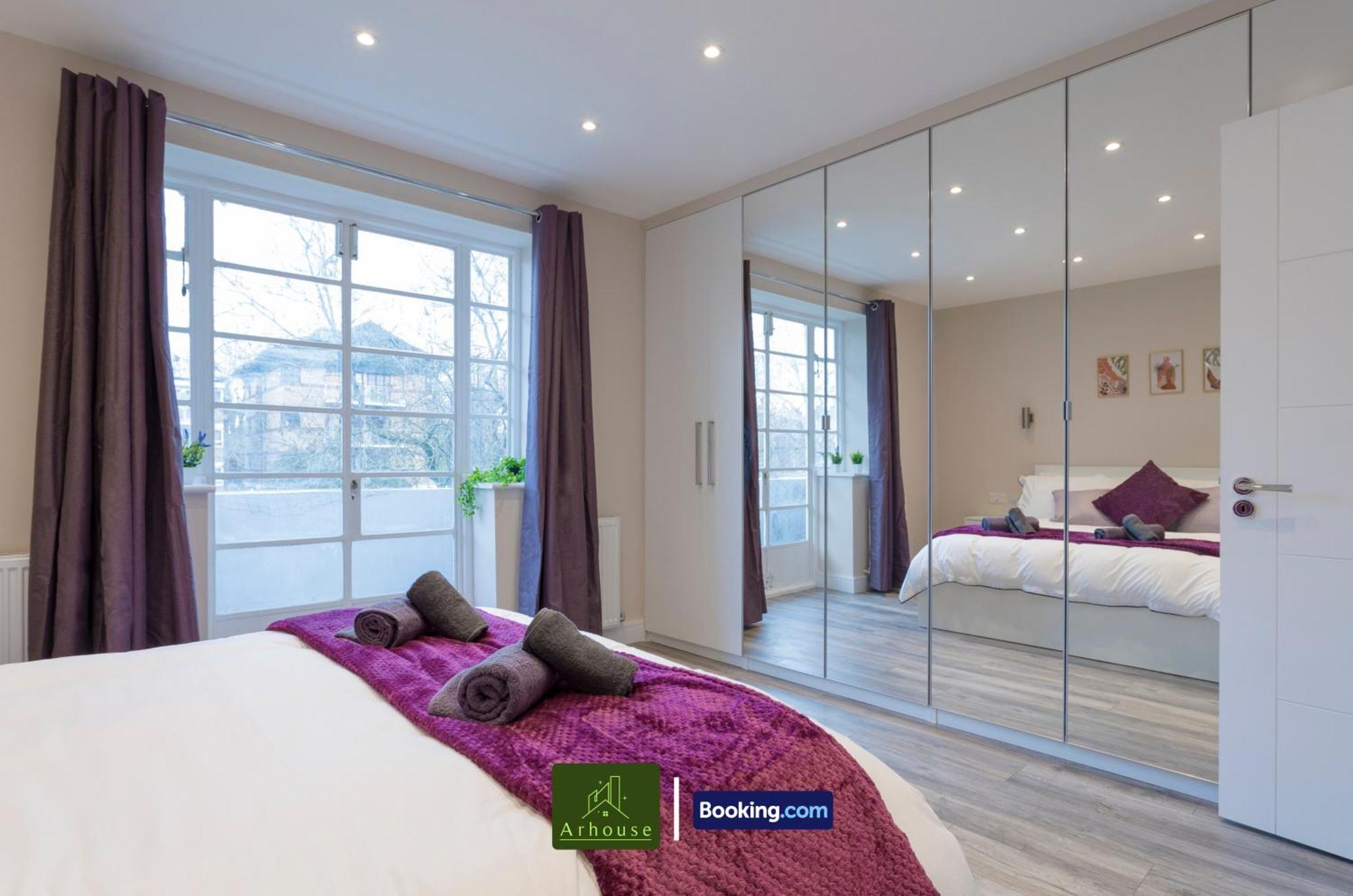 Apartment Three Bedroom By Arhouse Short Lets & Serviced Willesden With Free Wi-fi & Terrace