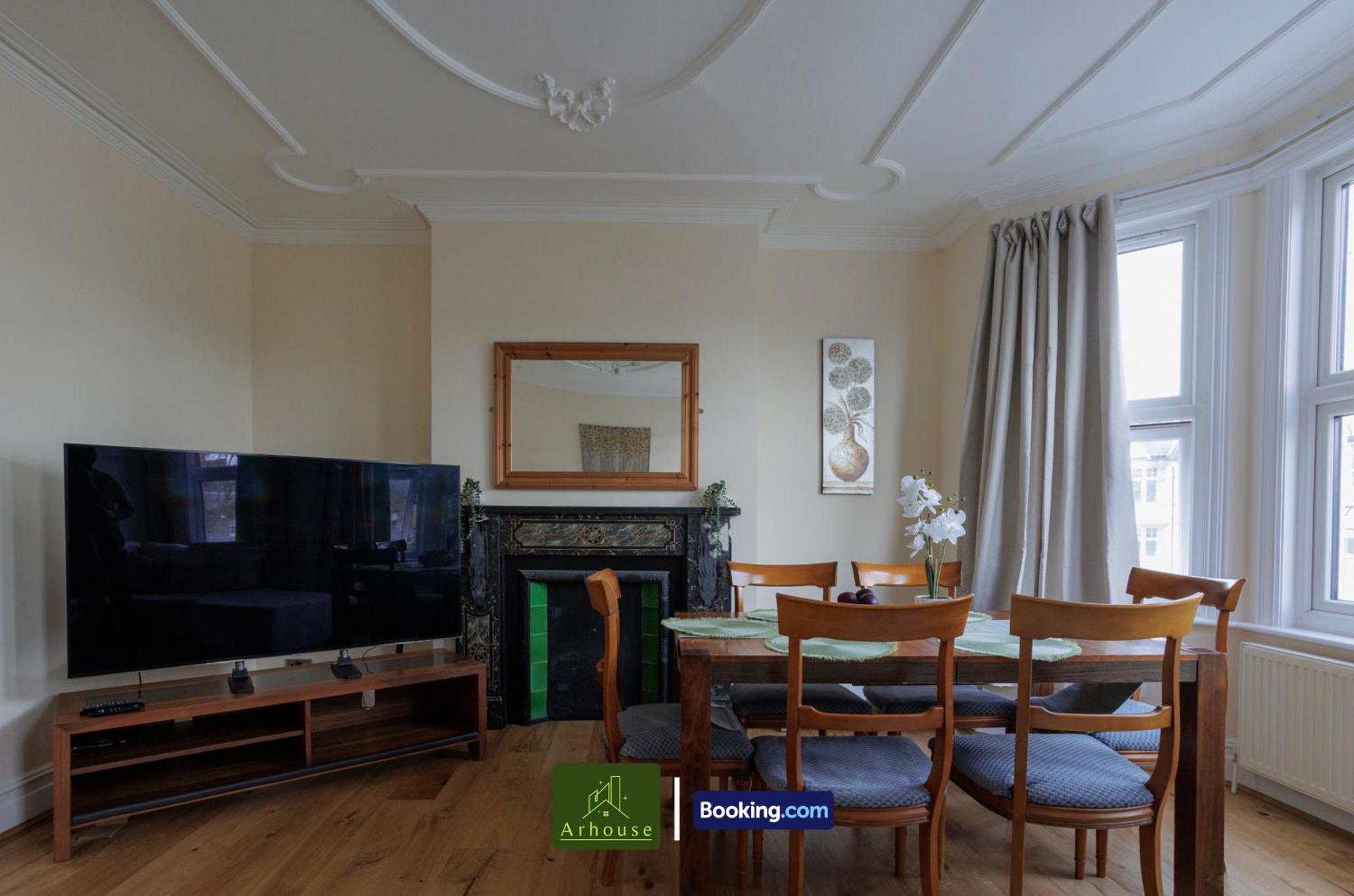 Apartment 3 Bedroom By Arhouse Short Lets & Serviced Kensal Rise With Free Wifi & Free Parking London