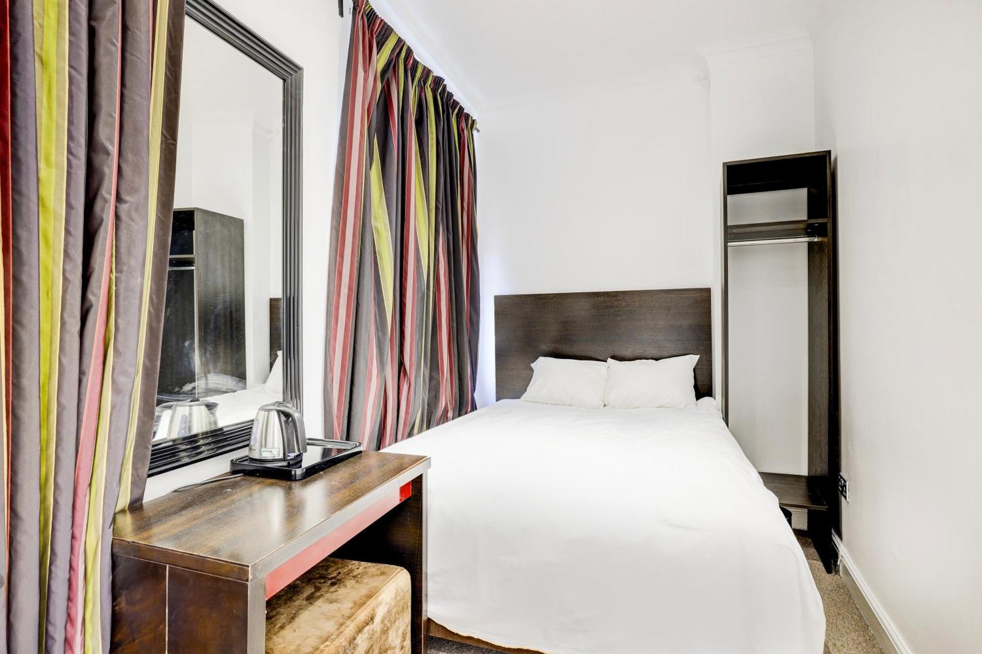 Shelton Hotel, Finsbury Park 3* London