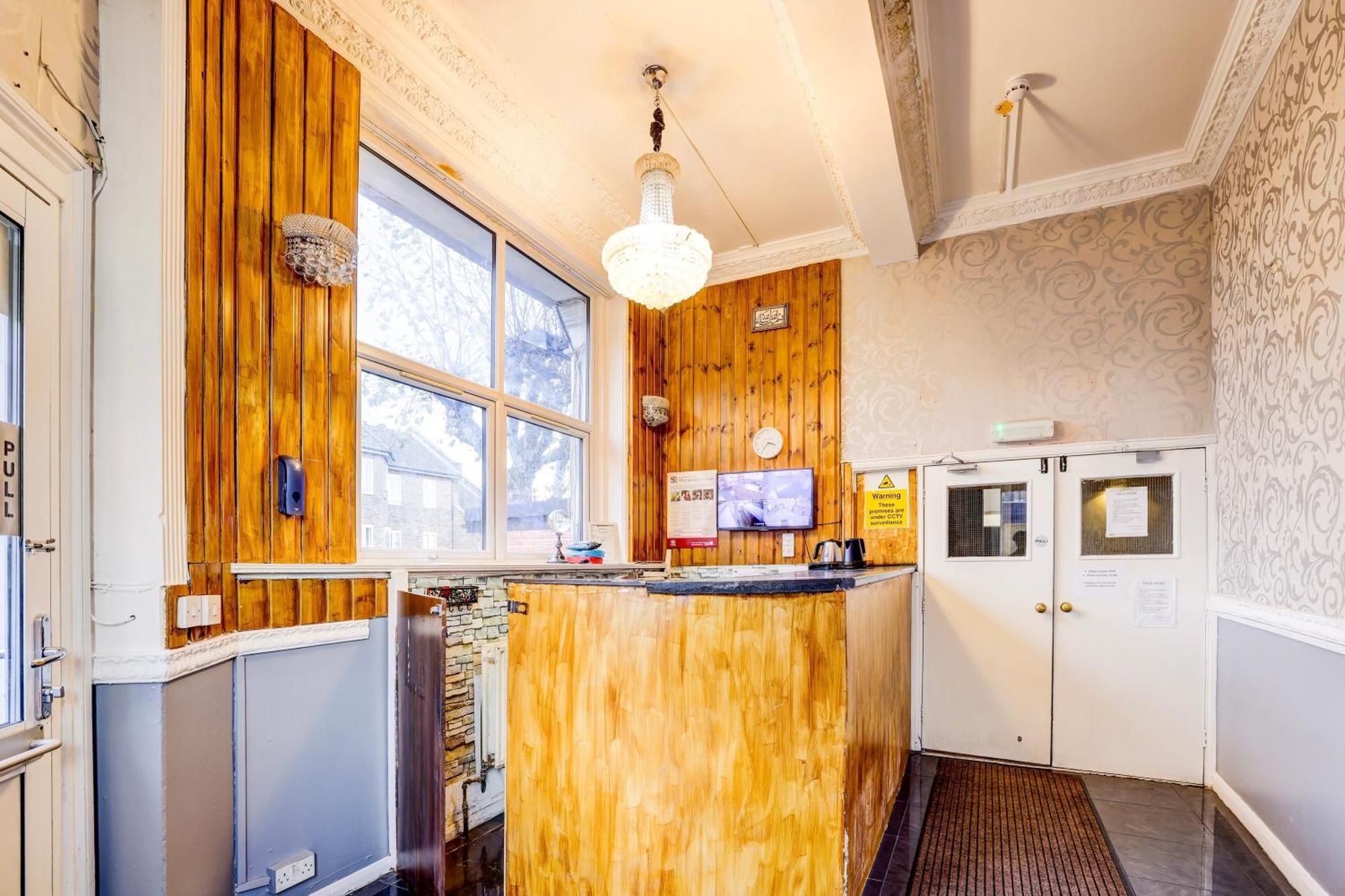 Shelton Hotel, Finsbury Park 3* London