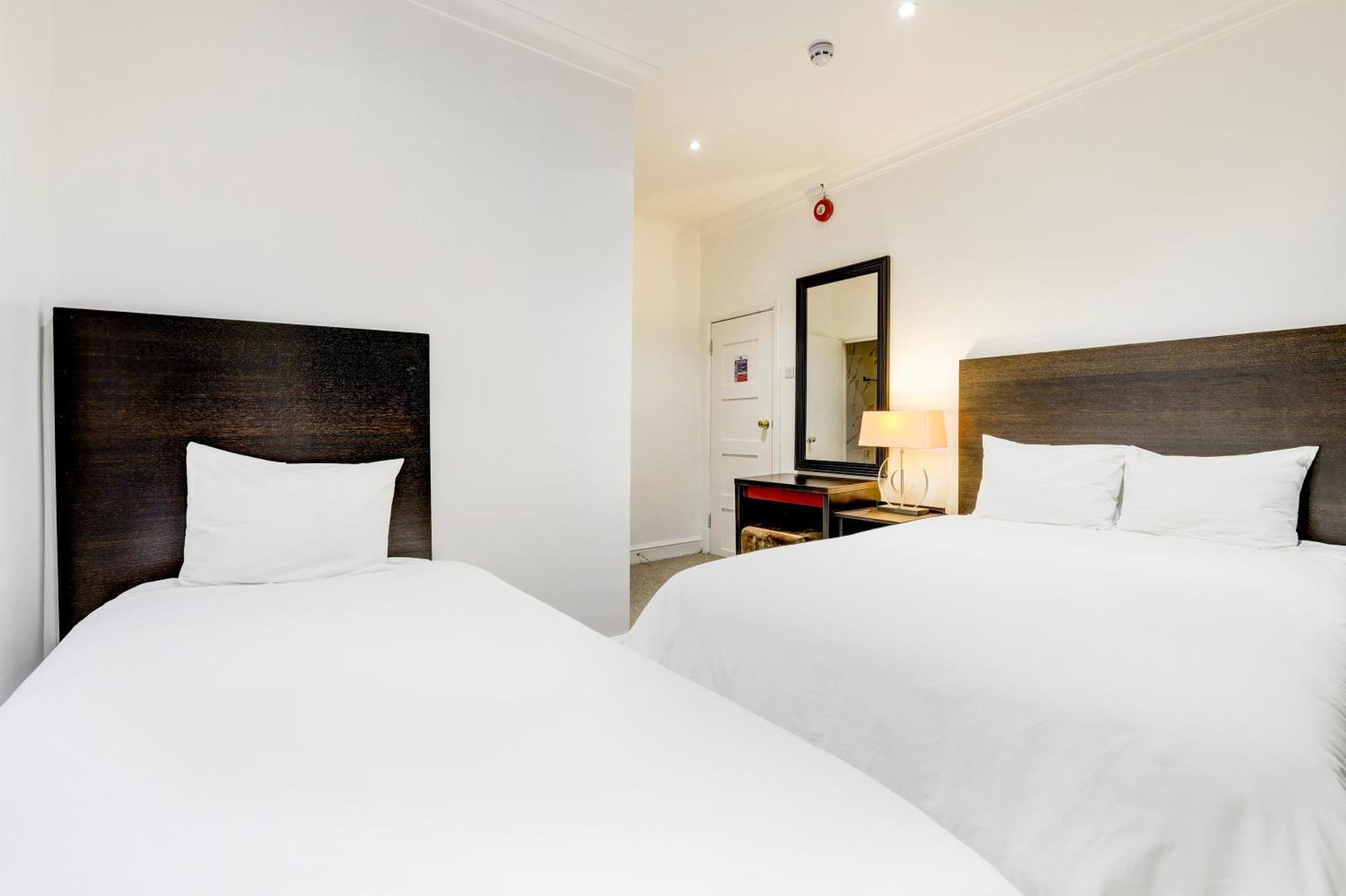 Shelton Hotel, Finsbury Park