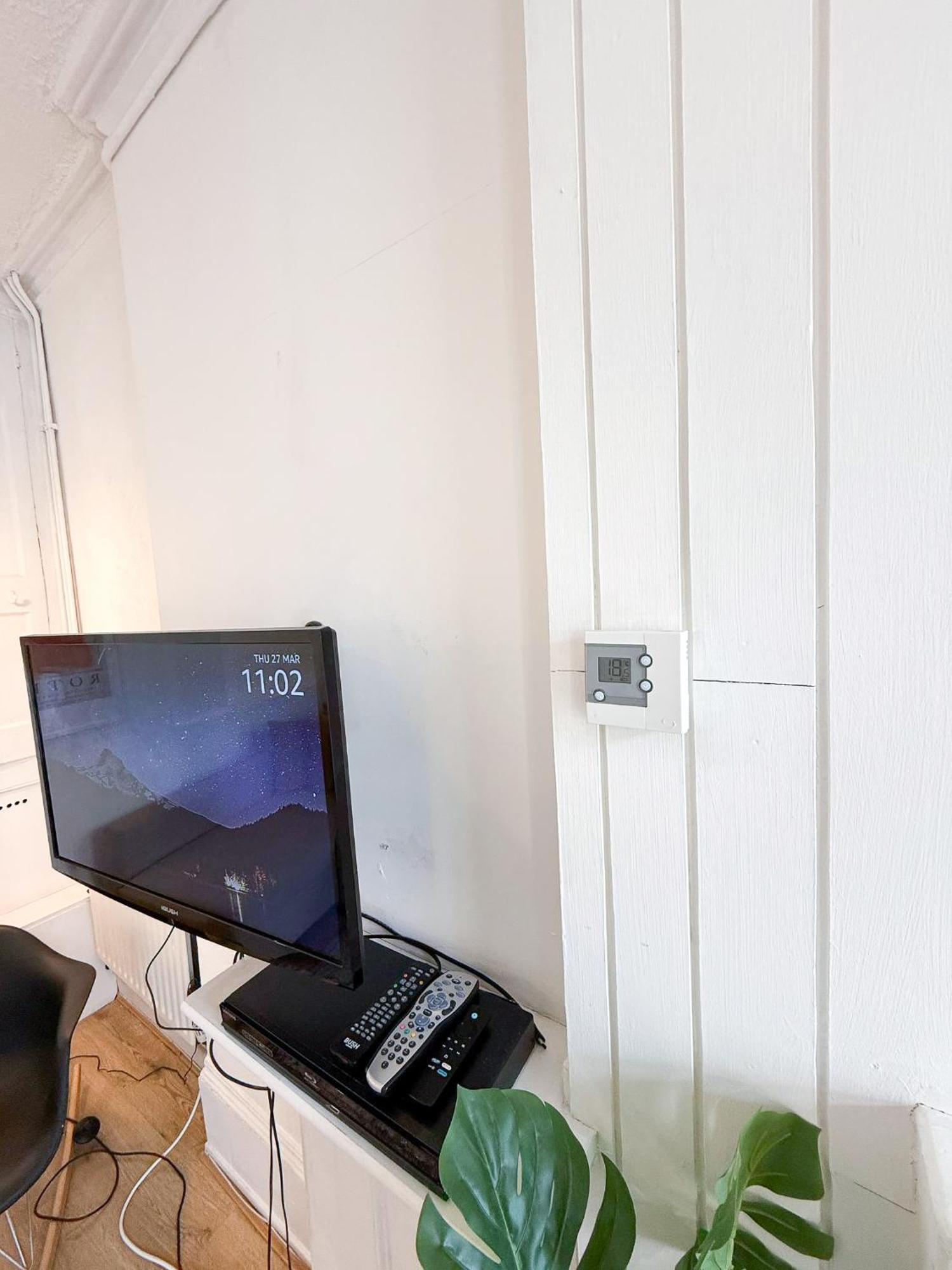 Chic 2-bedroom Flat In Farringdon Barbican Centre Holiday home