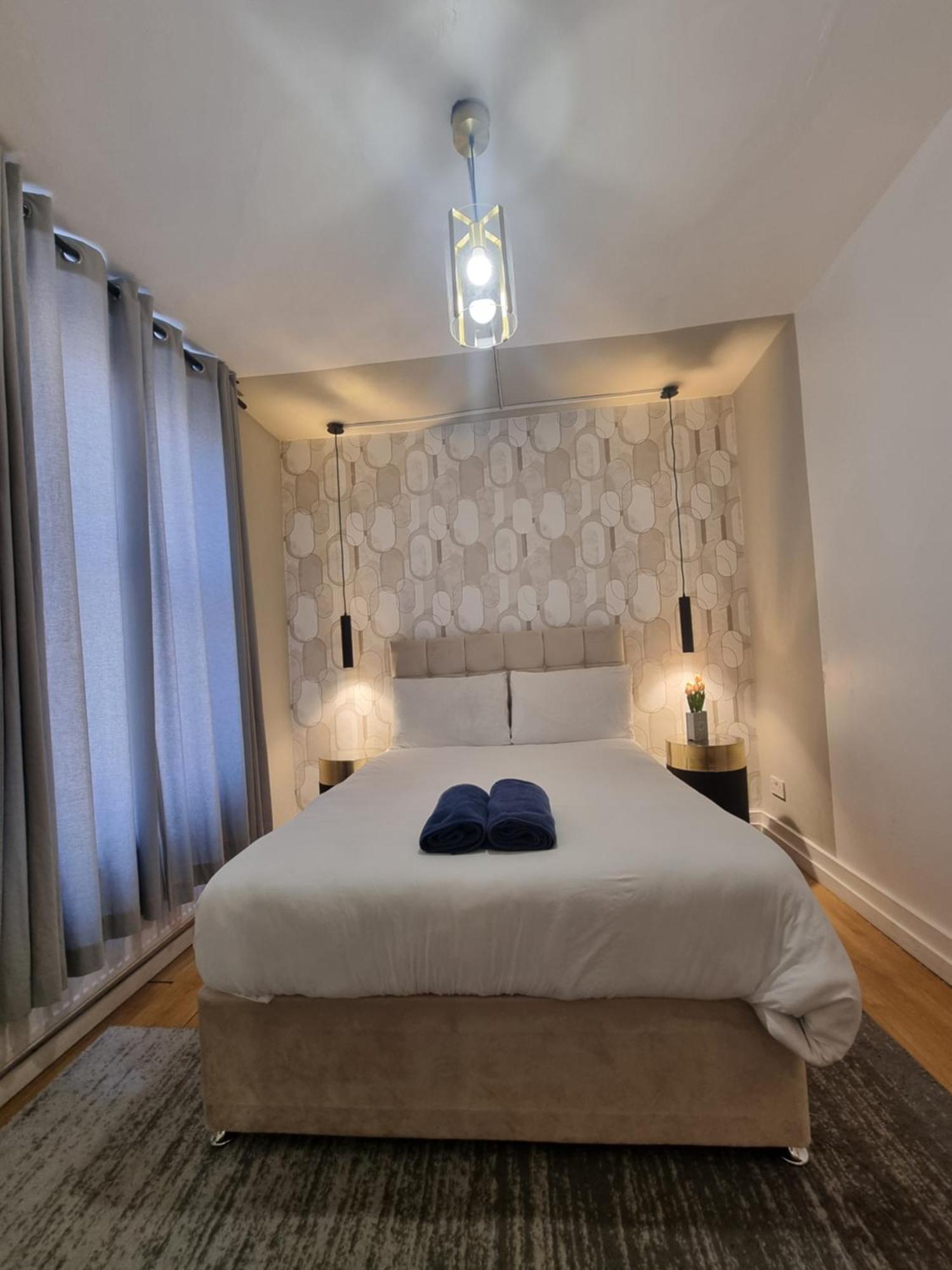 A3-1st Floor 2 Bed Flat Near Elephant And Castle Apartment