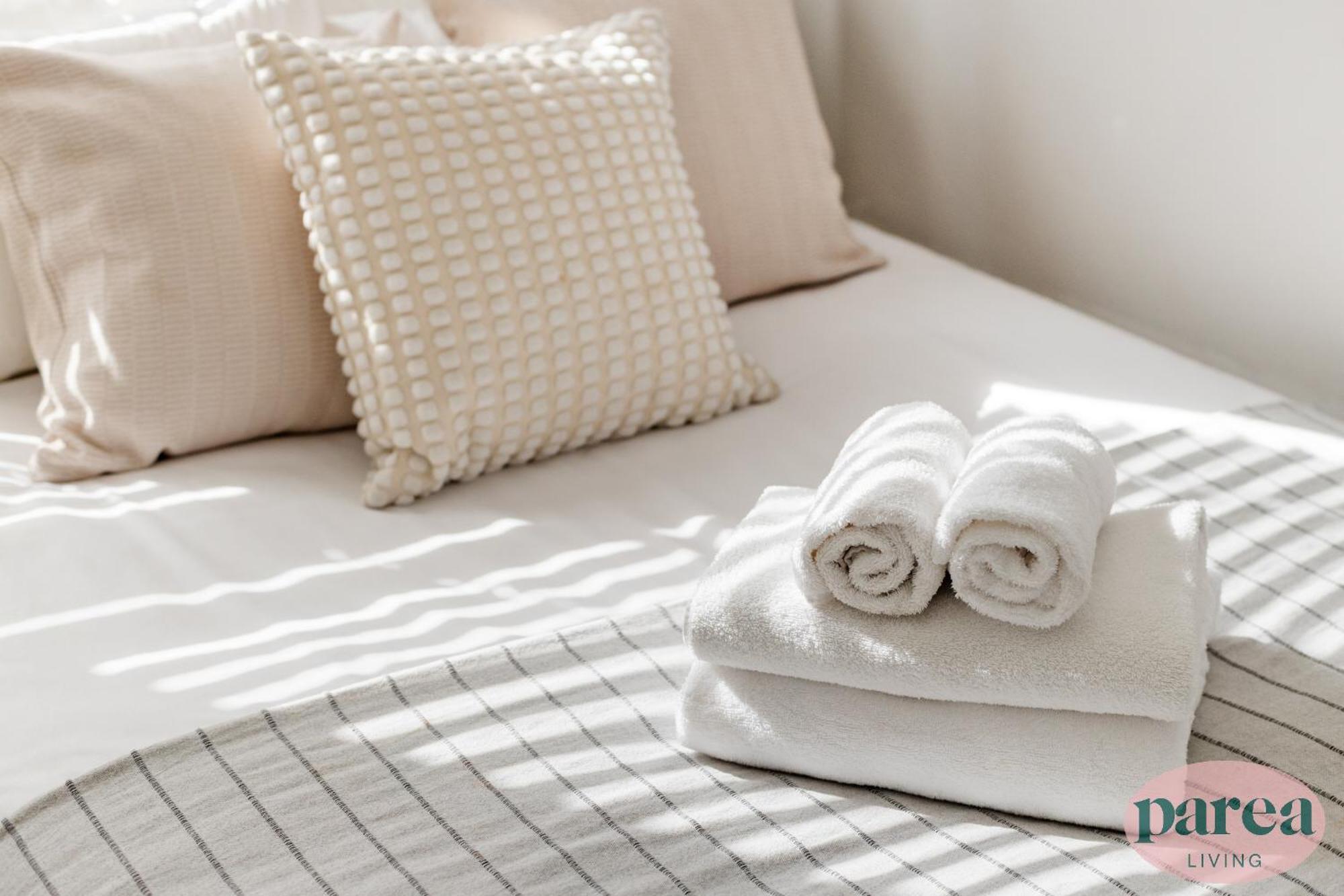 Parea Living - Stylish South Kensington Getaway