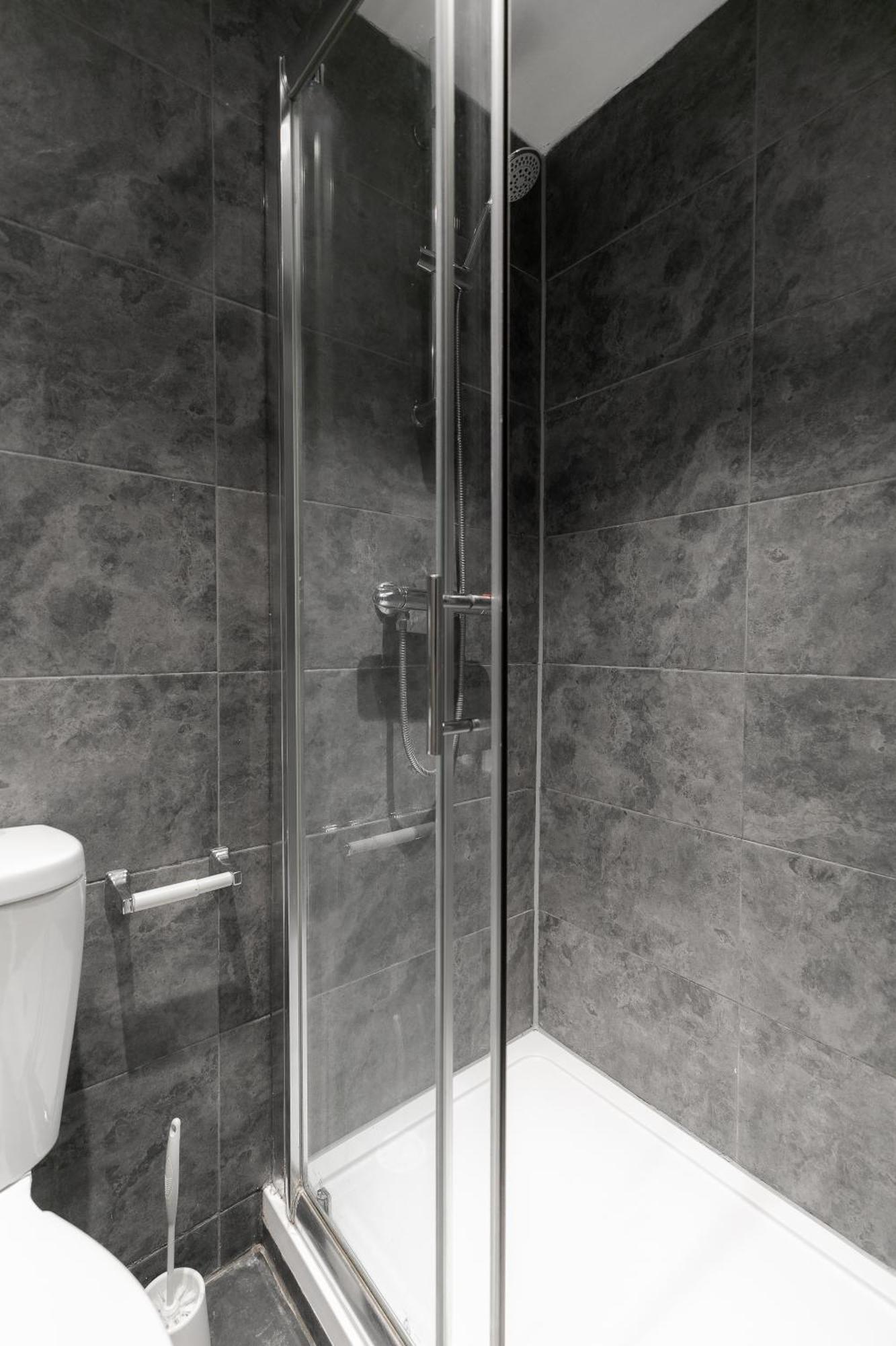 Prime Vision Living - Hyde Park London