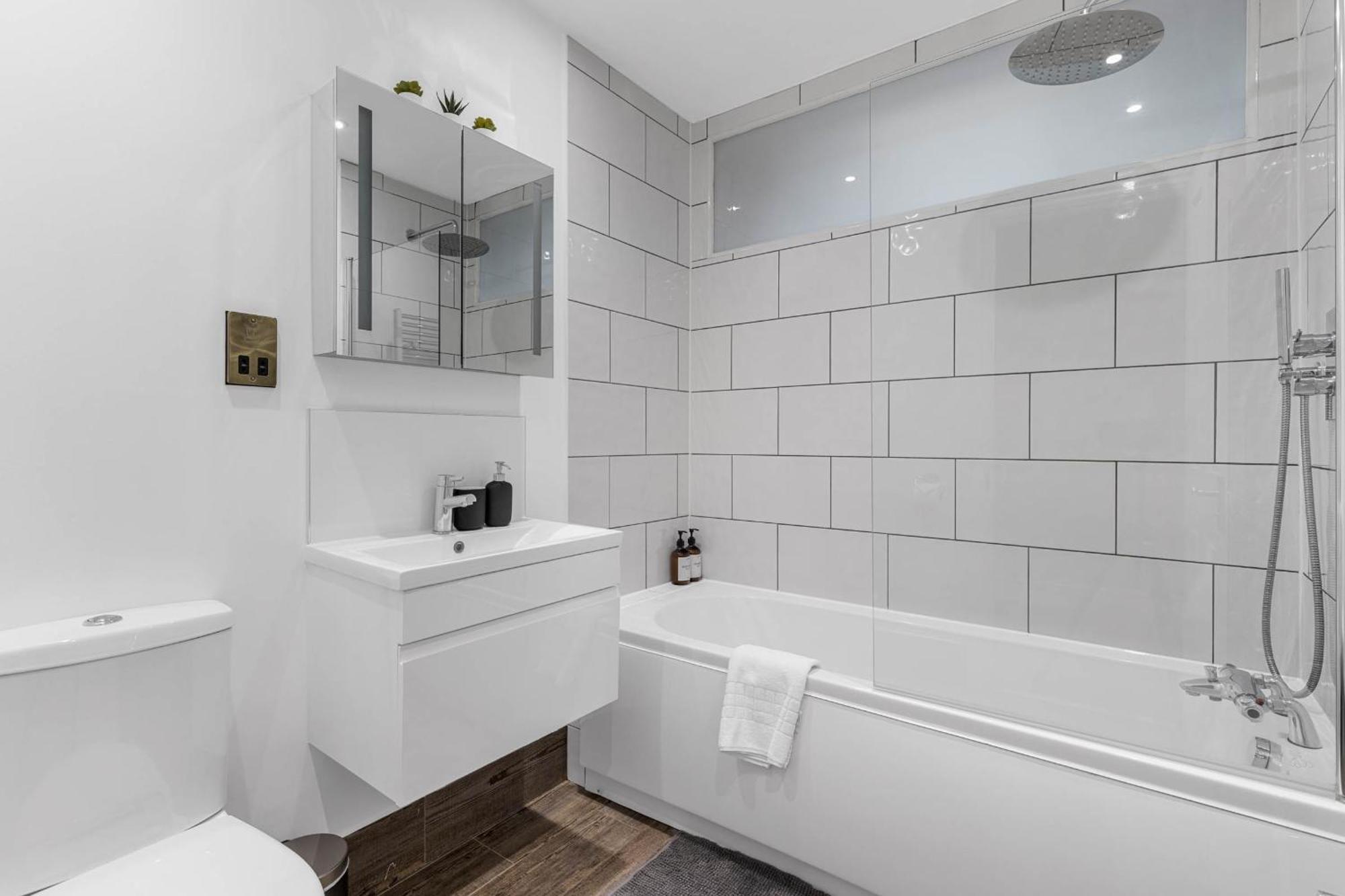 The Garden Hideaway Apartment London