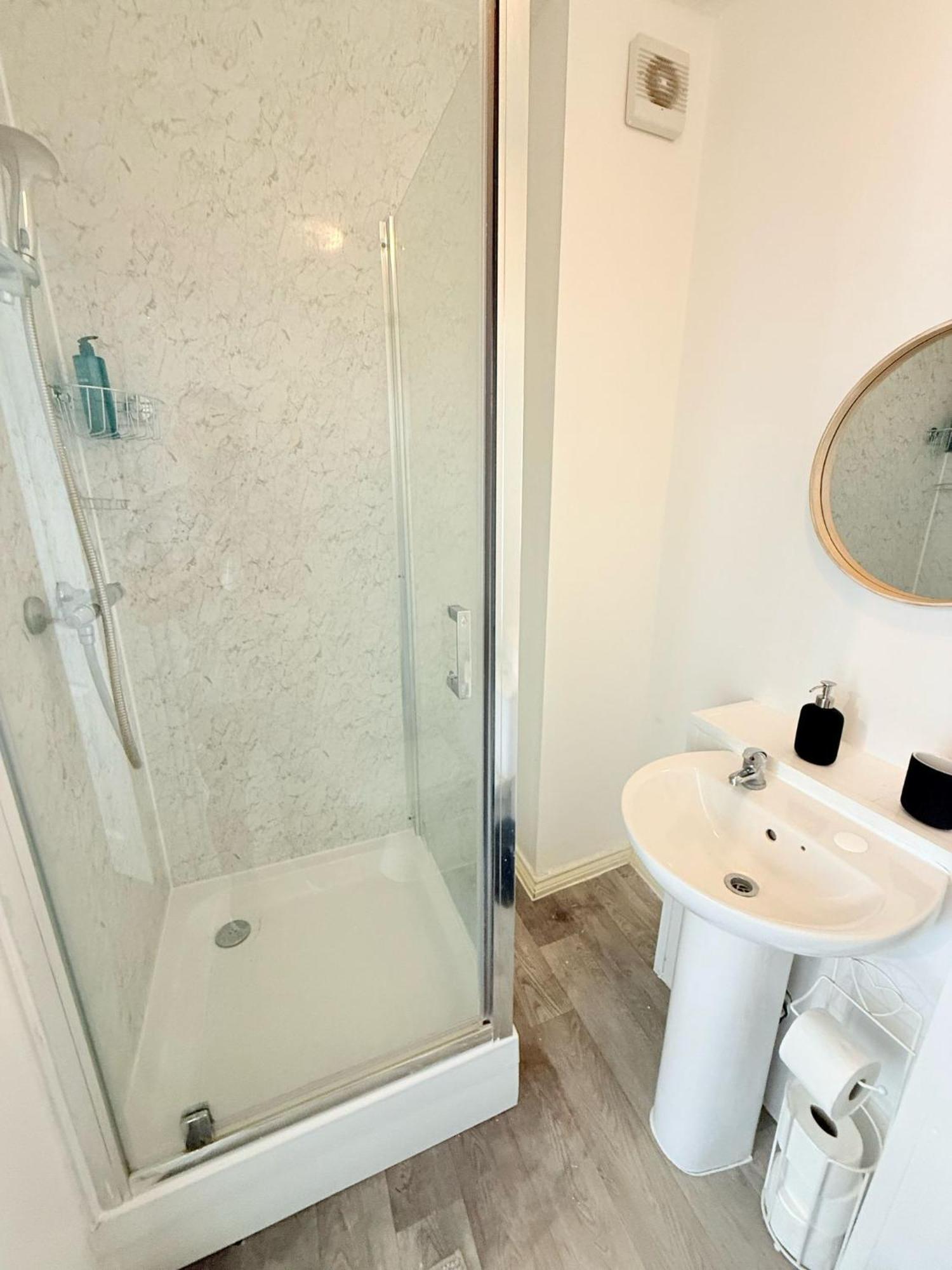Wembley Homestay London