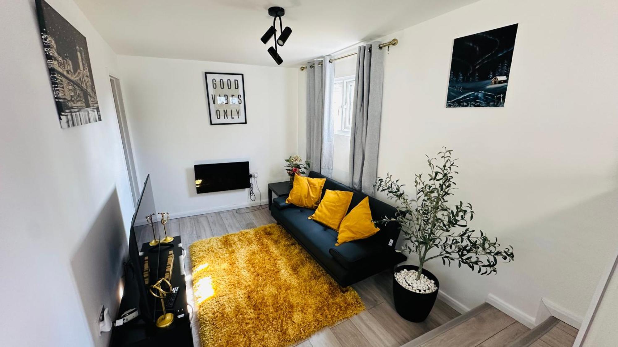 Cosy And Comfy * London