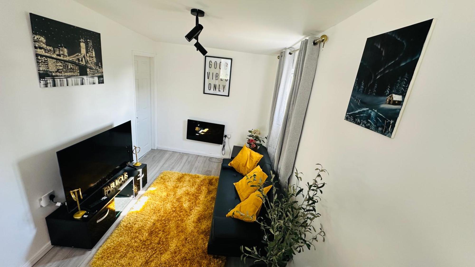 Cosy And Comfy Homestay *