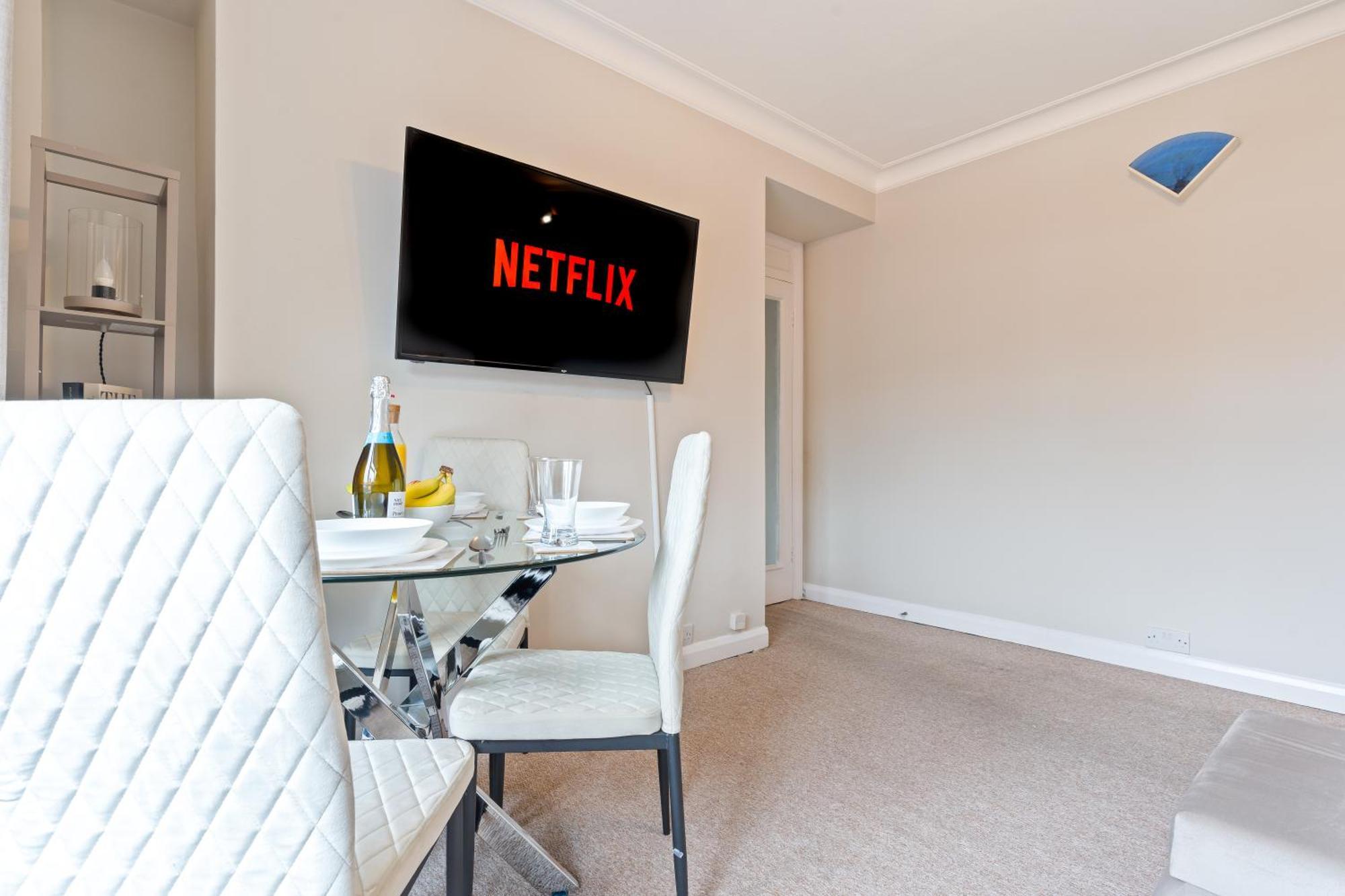 Wembley Stadium 2 Bed Pad Tube Station Apartment *