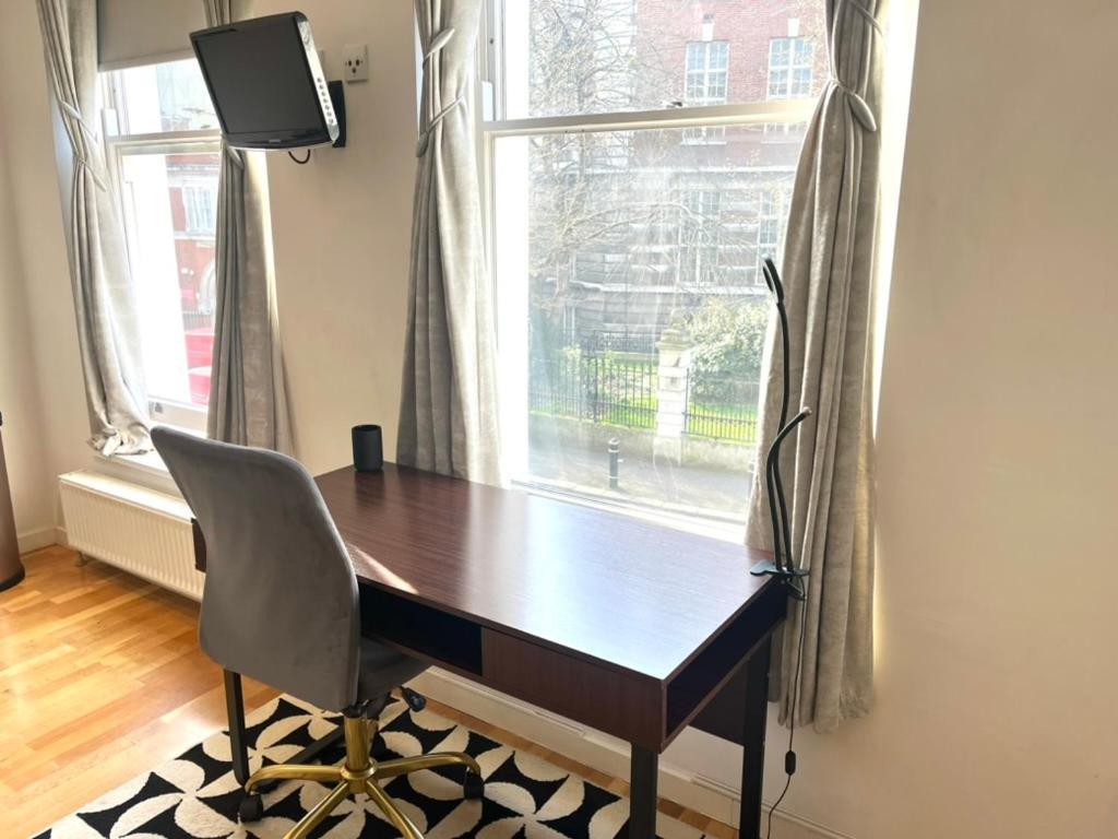 Apartment Flat In Centre Of *