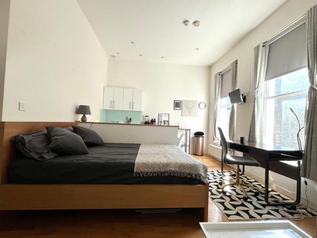 Flat In Centre Of Apartment