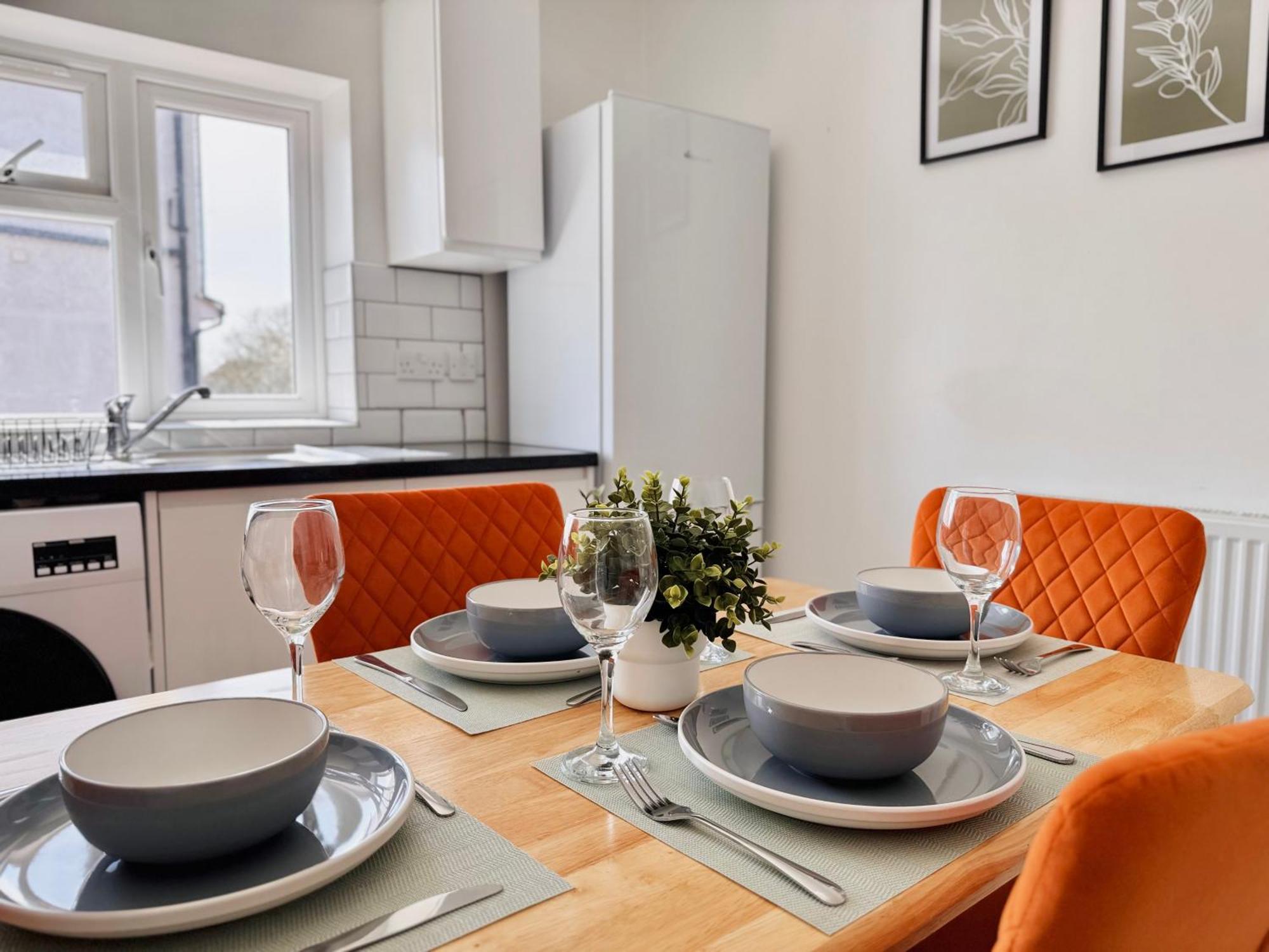 Splendid 2bed For Family 30mi To Ldn London